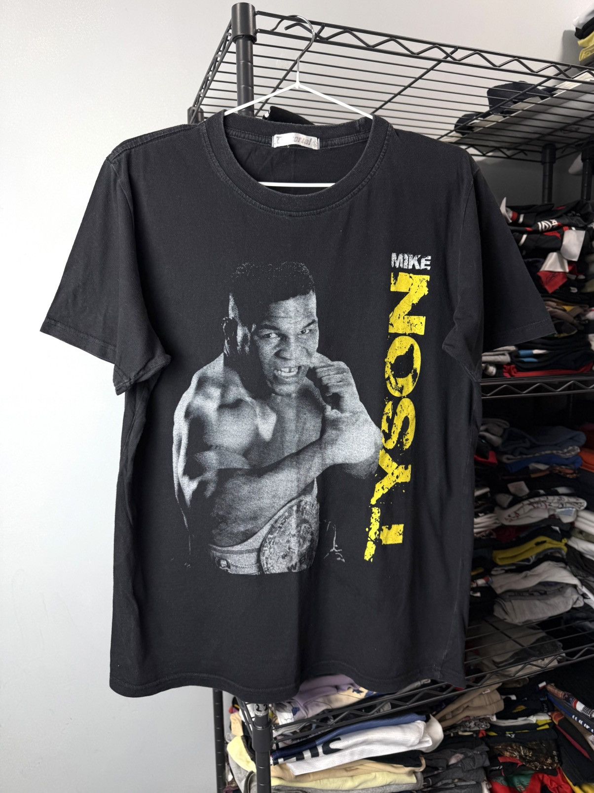 Vintage Vintage Mike Tyson Boxing T Shirt Art Faceprint Streetwear Size US M / EU 48-50 / 2 - 1 Thumbnail