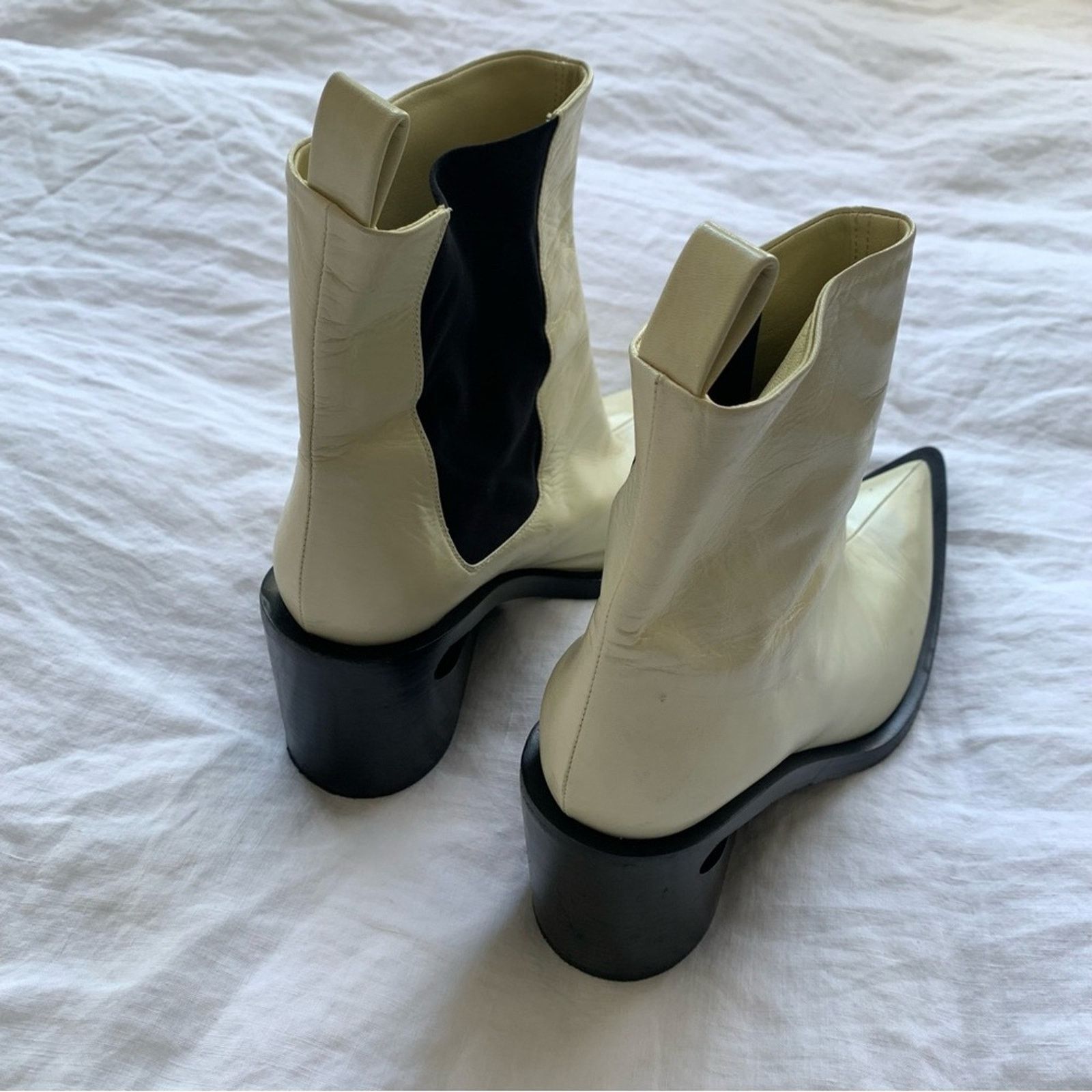 Jil Sander Jil Sander Neutral 80 Dune Leather Pointy Ankle Tripon Boots Size US 8 / IT 38 - 14 Thumbnail