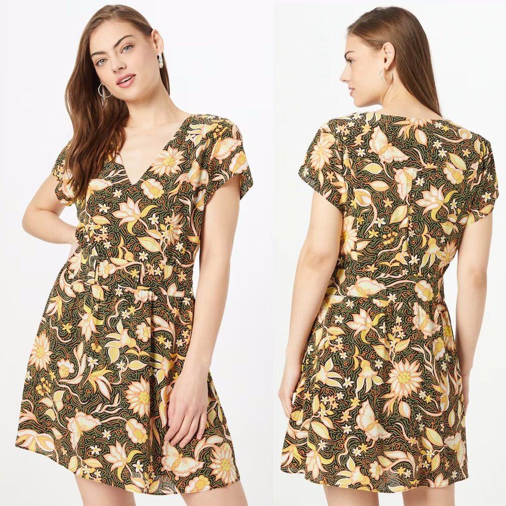 The Kooples NWT New The Kooples Paris Floral Viscose Mini Dress Size FR Size M / US 6-8 / IT 42-44 - 1 Thumbnail