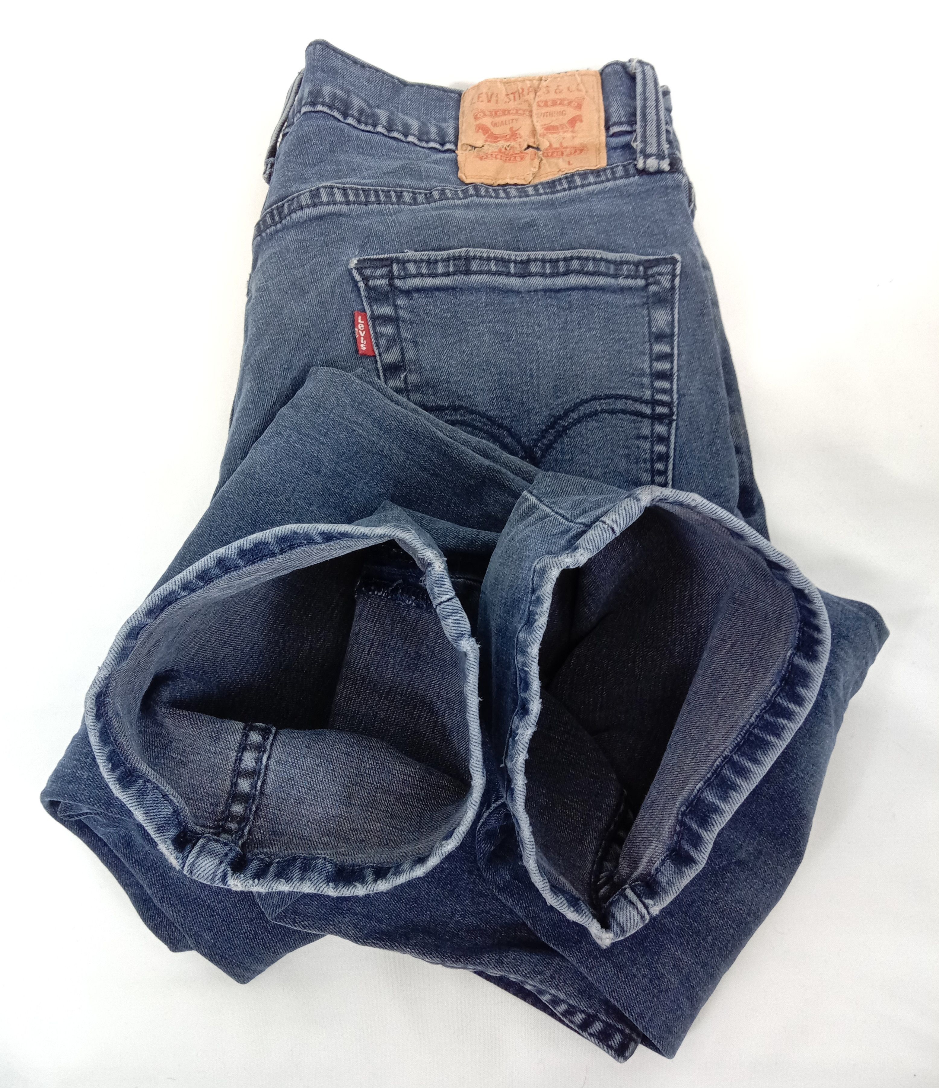 Levi's Vintage Levi's 511 Slim Jeans Dark Blue Denim Size US 31 - 16 Thumbnail