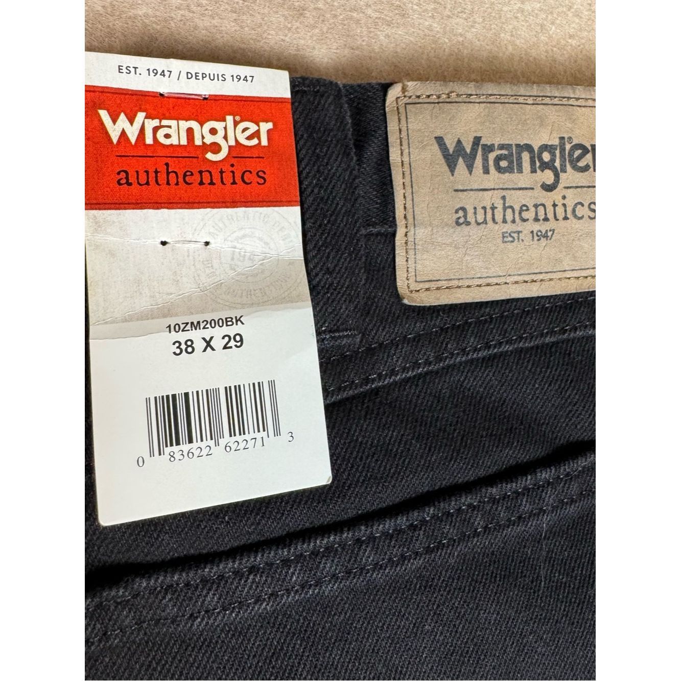 Wrangler NWT New Wrangler Authentics Regular Fit Jeans 10ZM200BK Siz Size US 38 / EU 54 - 6 Thumbnail