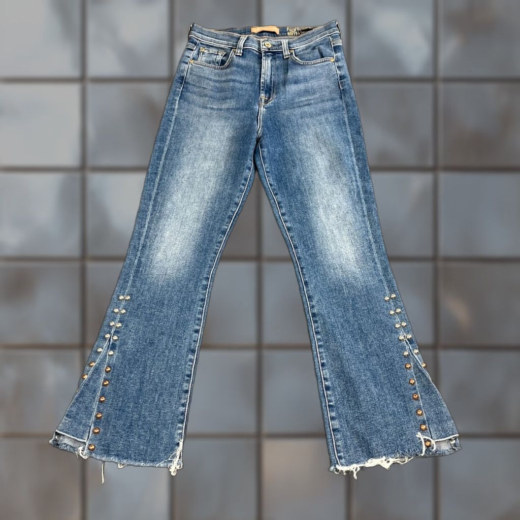 7 For All Mankind 7 For All Mankind Womens Jeans Bootcut Slim High Waist 8 Blue Denim 27 28in Inside Leg 28in 5-Pocket Styling Girls Womens Size 30" / US 8 / IT 44 - 1 Thumbnail