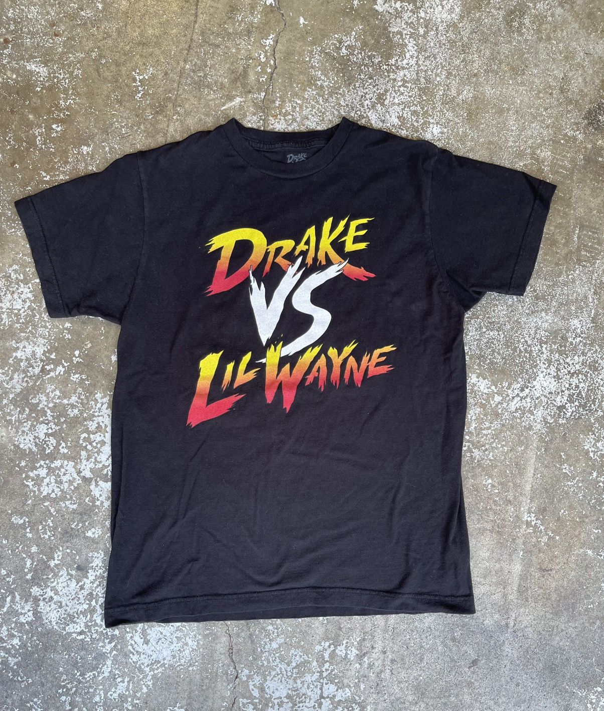 Drake Drake VS Lil Wayne 2014 Tour Concert Shirt Size US M / EU 48-50 / 2 - 1 Thumbnail