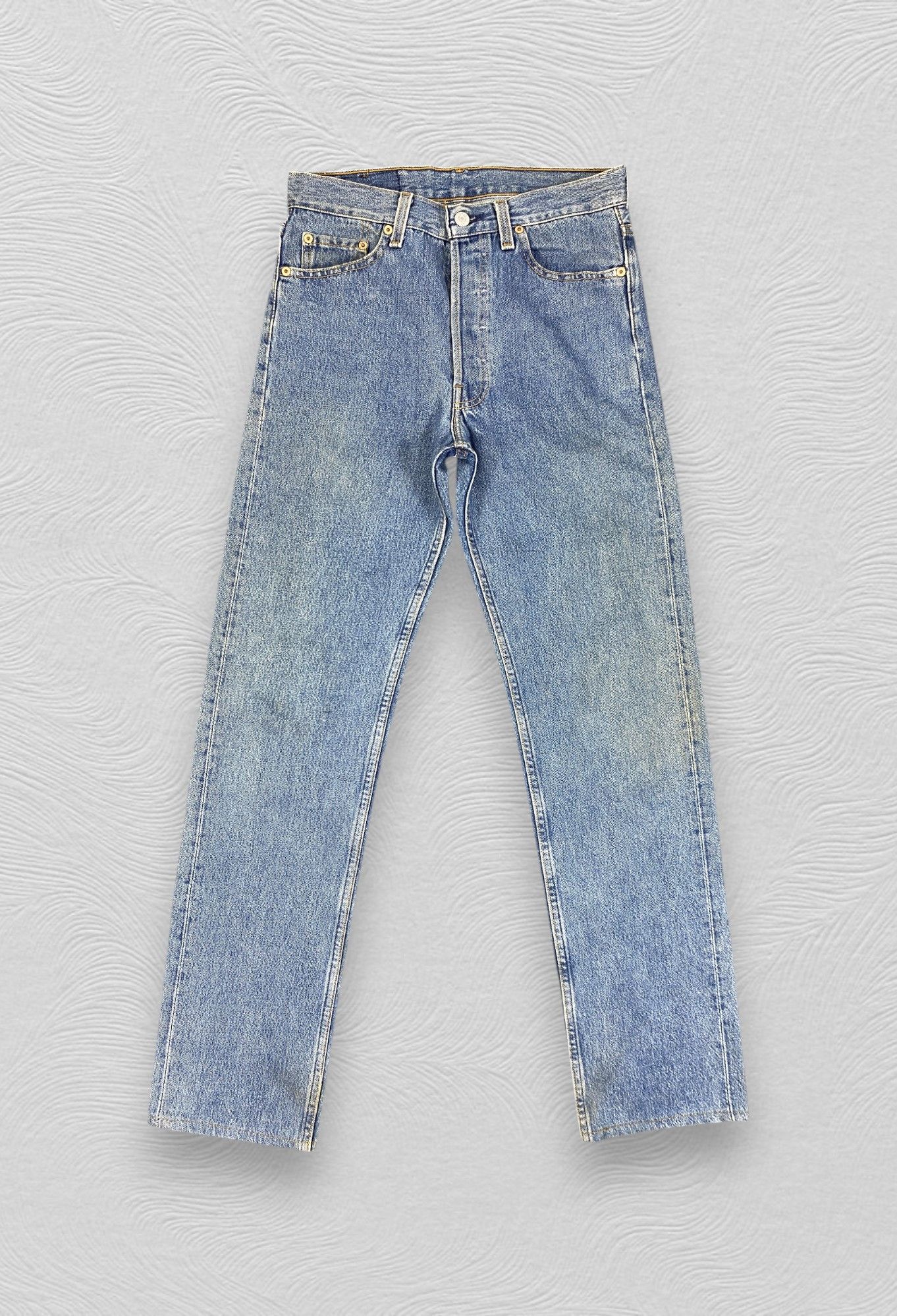 Japanese Brand Bluee Vintage Levis 501 USA Denim Jeans 29x32 - JN3158 Size US 29 - 1 Thumbnail