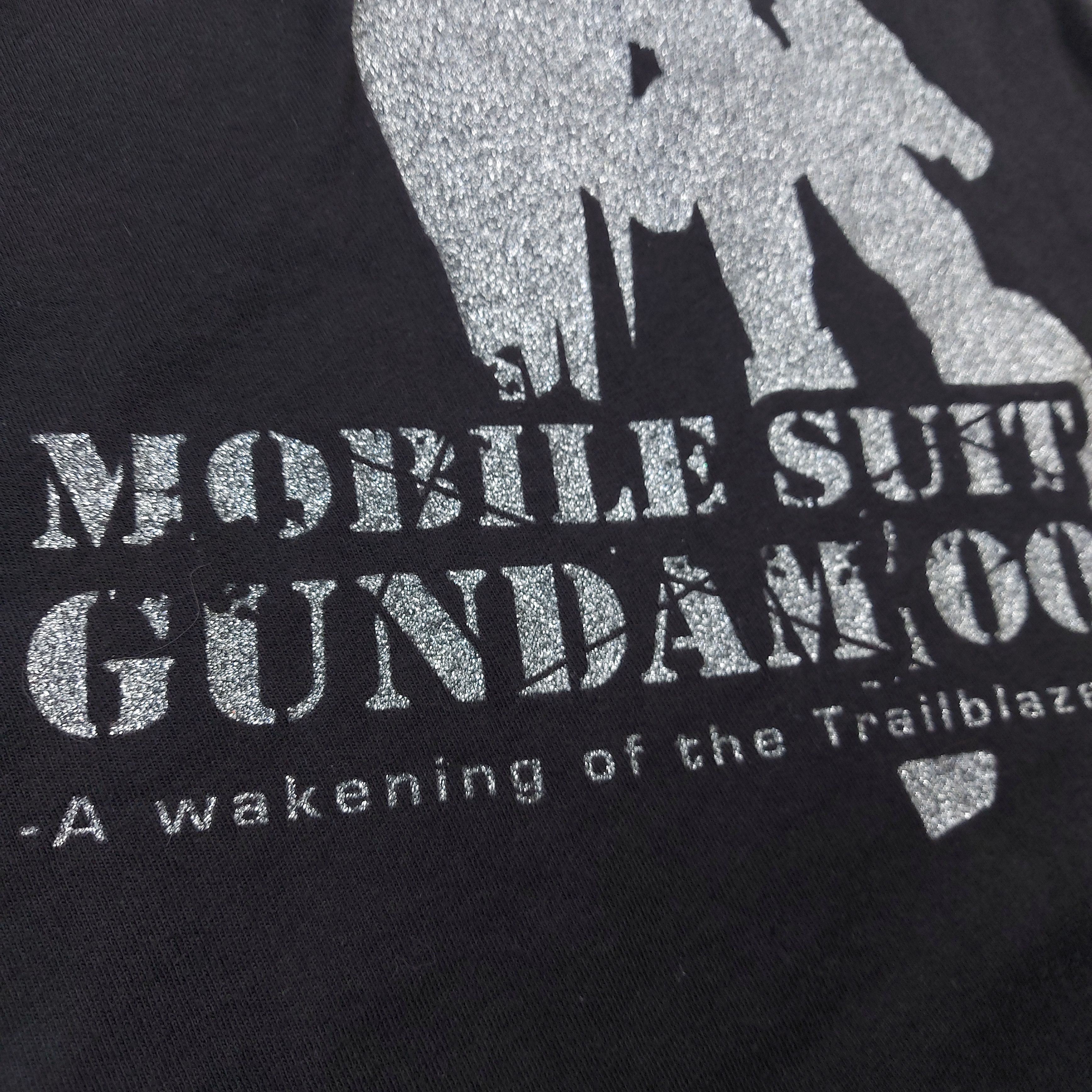Anime Vintage Y2K Mobile Suit Gundam 00 The Movie Glitter TEE Size US M / EU 48-50 / 2 - 11 Thumbnail