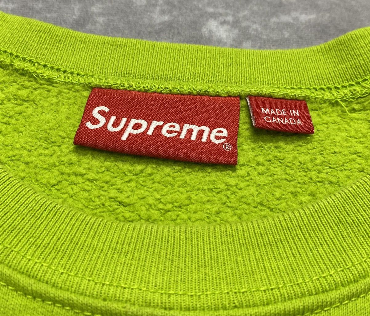 Supreme Supreme Cutout Logo Crewneck Lime (SS20) Size US L / EU 52-54 / 3 - 4 Thumbnail