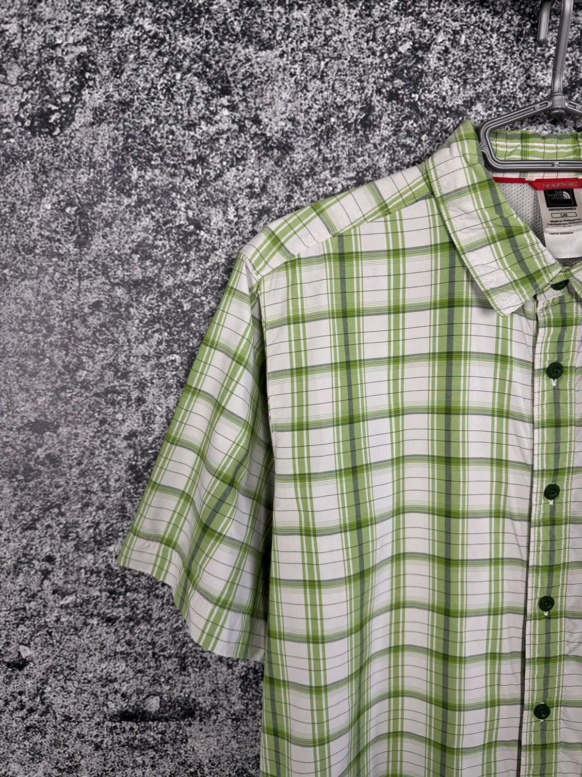The North Face The North Face Trekking Plaid Shirt Outdoor Button Up Size L Size US L / EU 52-54 / 3 - 3 Thumbnail