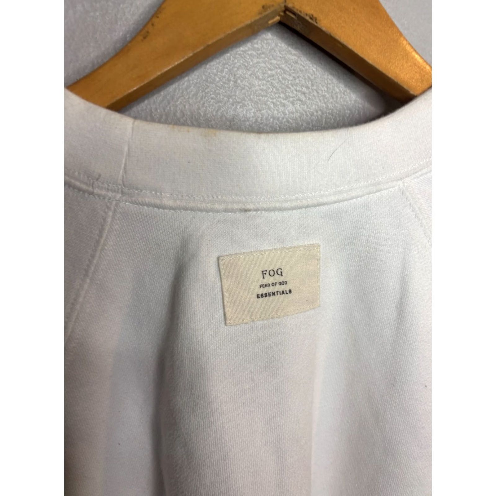 Fear of God VINTAGE Fear of God Sweater Mens L White Crew Neck Long Sleeve Knit Pullover Casual 8/10 Condition Womens, Mens Size US L / EU 52-54 / 3 - 5 Thumbnail