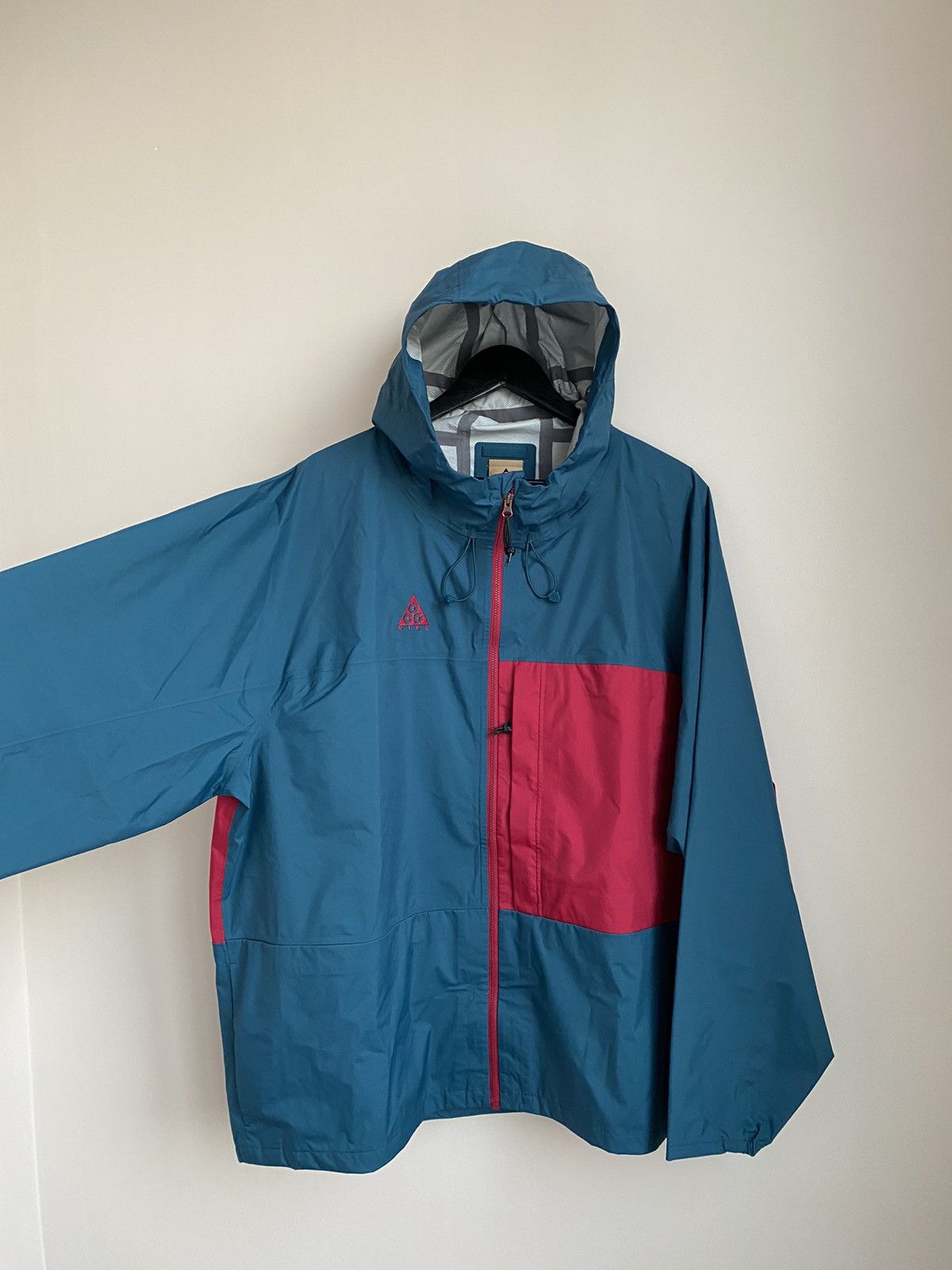Nike ACG Long Sleeve Men's Packable Jacket