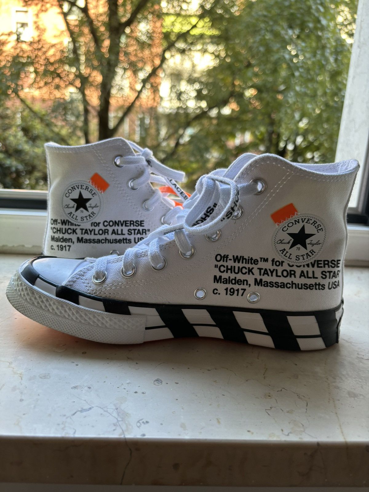 Converse × Off-White Converse x Off-White Chuck Taylor 2nd Edition Size US 6.5 / IT 36.5 - 1 Thumbnail