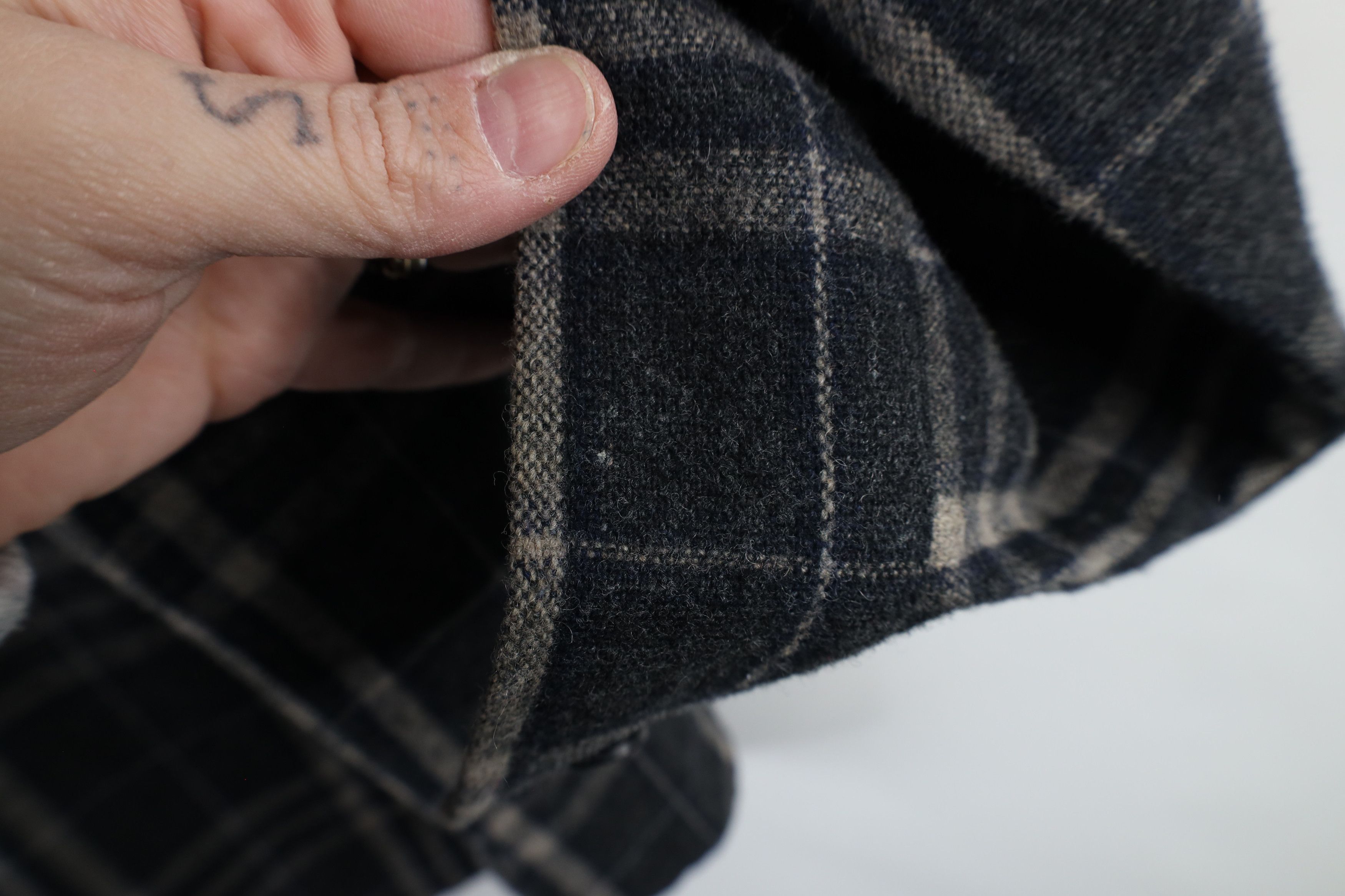 Vintage Vintage 90s Streetwear Wool Blend Collared Button Shirt Size US L / EU 52-54 / 3 - 9 Thumbnail
