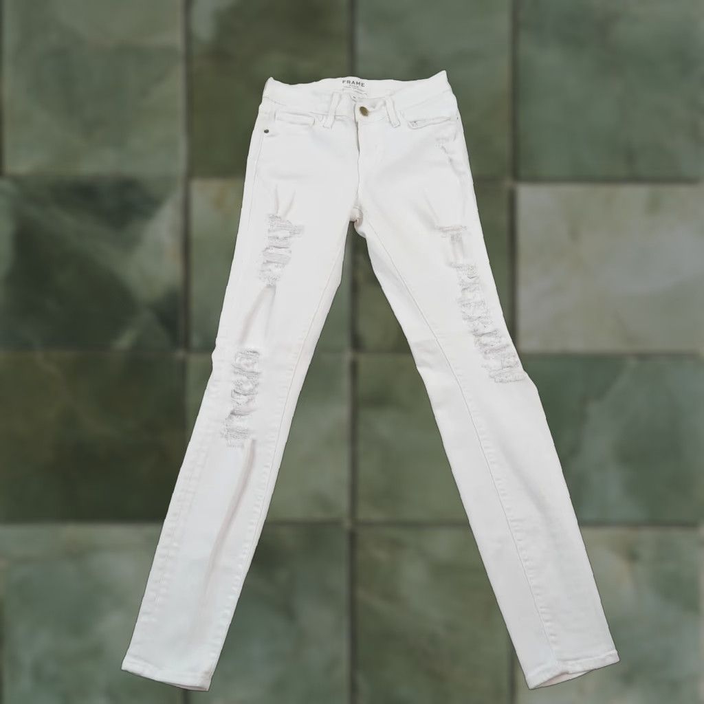Frame FRAME Women's White Le Skinny de Jeanne Distressed Stretch Skinny Jeans Size 26 Size 26" / US 2 / IT 38 - 1 Thumbnail