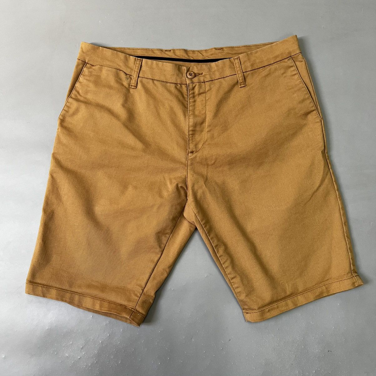Carhartt Carhartt Vintage Sid Bermuda Shorts Size US 38 / EU 54 - 2 Thumbnail
