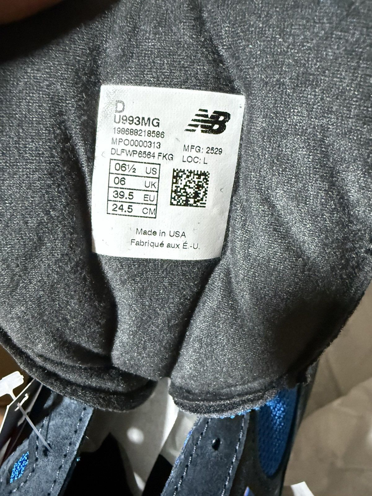 Kith × New Balance Kith New Balance Madison Square Garden 993 Men 6.5/Women’s 8 Size US 6.5 / EU 39-40 - 10 Thumbnail