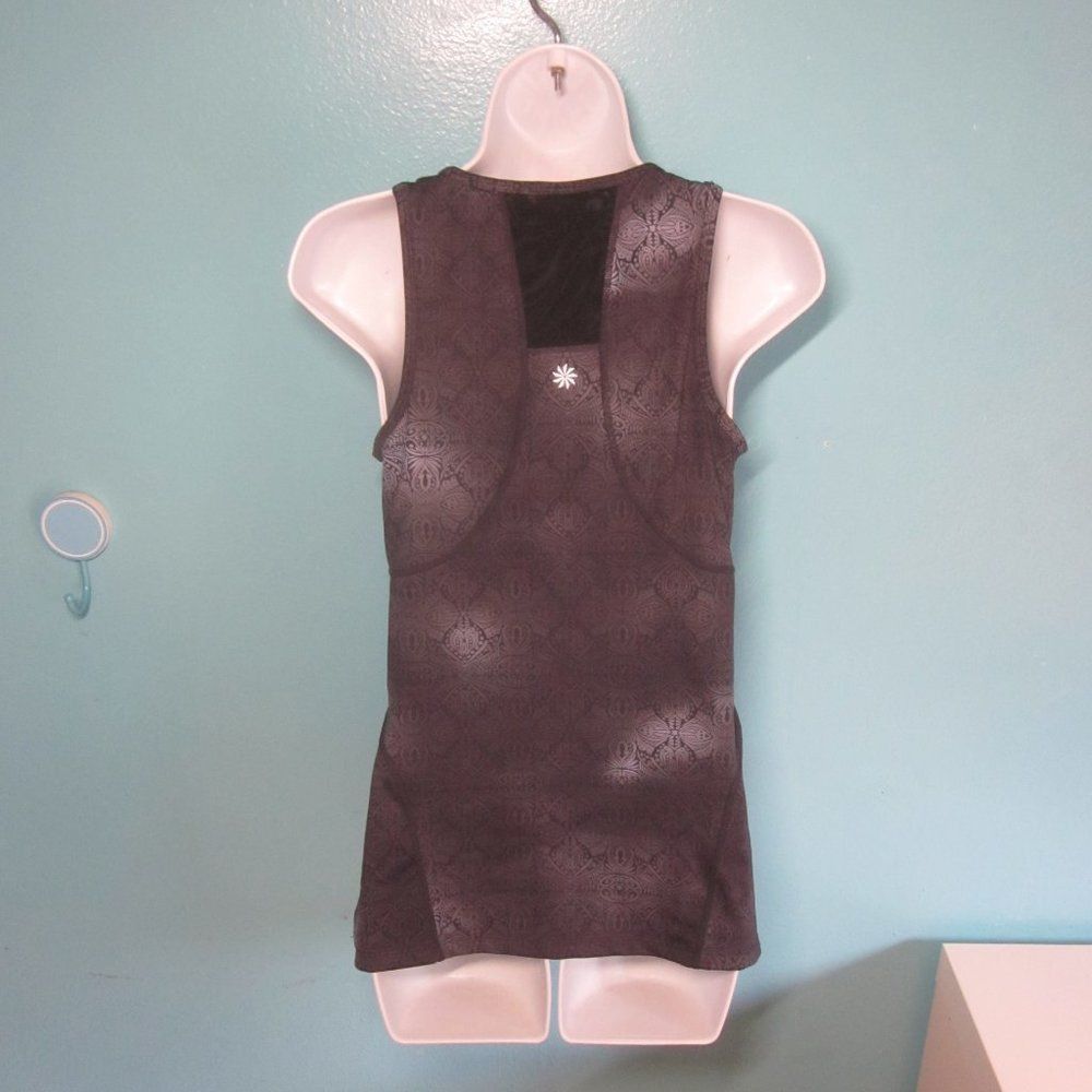 Athleta Athleta Sport Tank With Shelf Bra Size S Gray Paisley Size S / US 4 / IT 40 - 2 Thumbnail