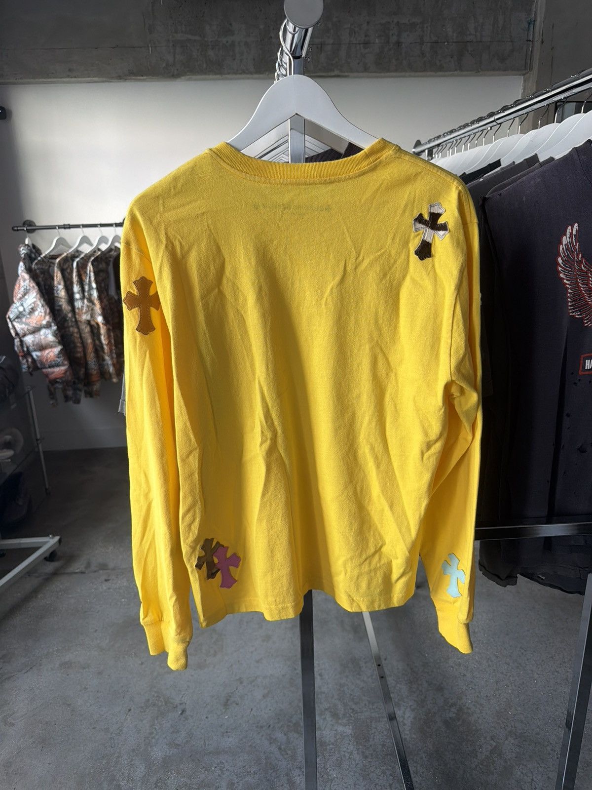Chrome Hearts Chrome Hearts Sample Patch Shirt Flooded crosses sz M Size US M / EU 48-50 / 2 - 2 Thumbnail