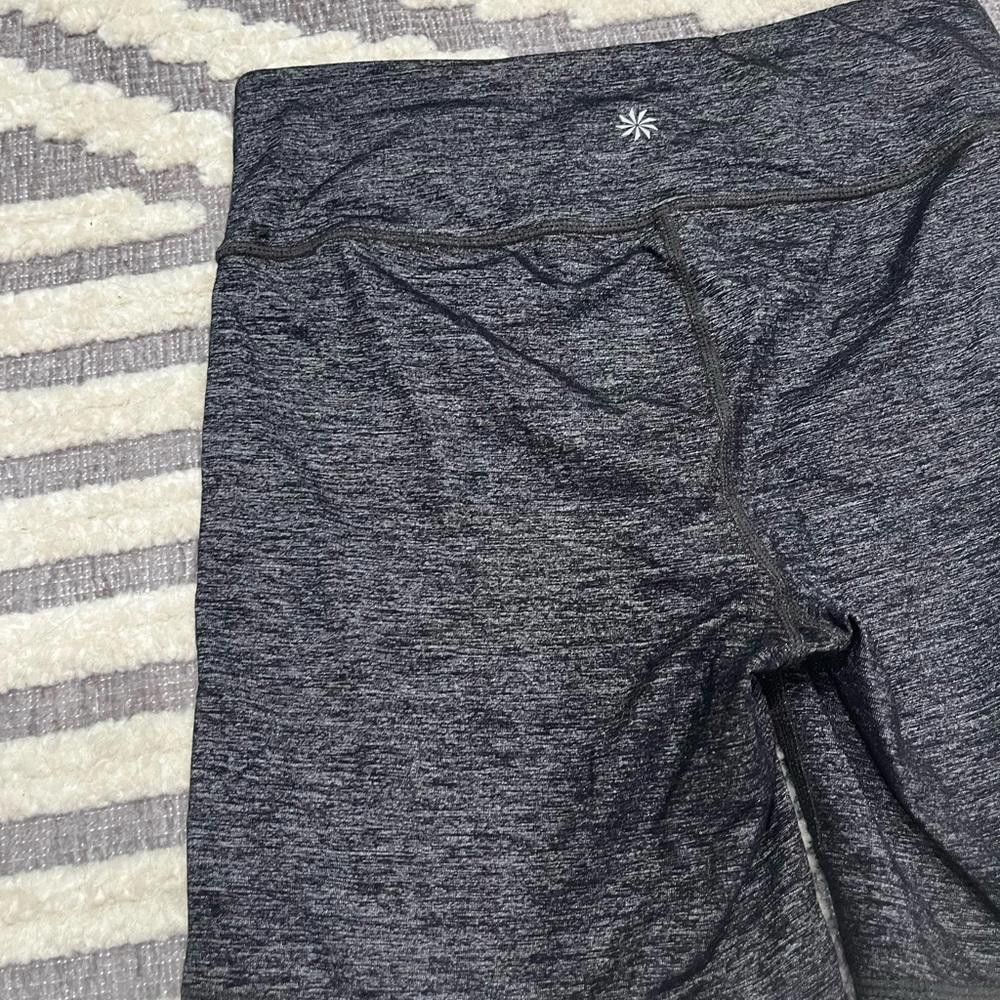 Designer Athleta biker shorts size medium Size 32" / US 10 / IT 46 - 6 Thumbnail