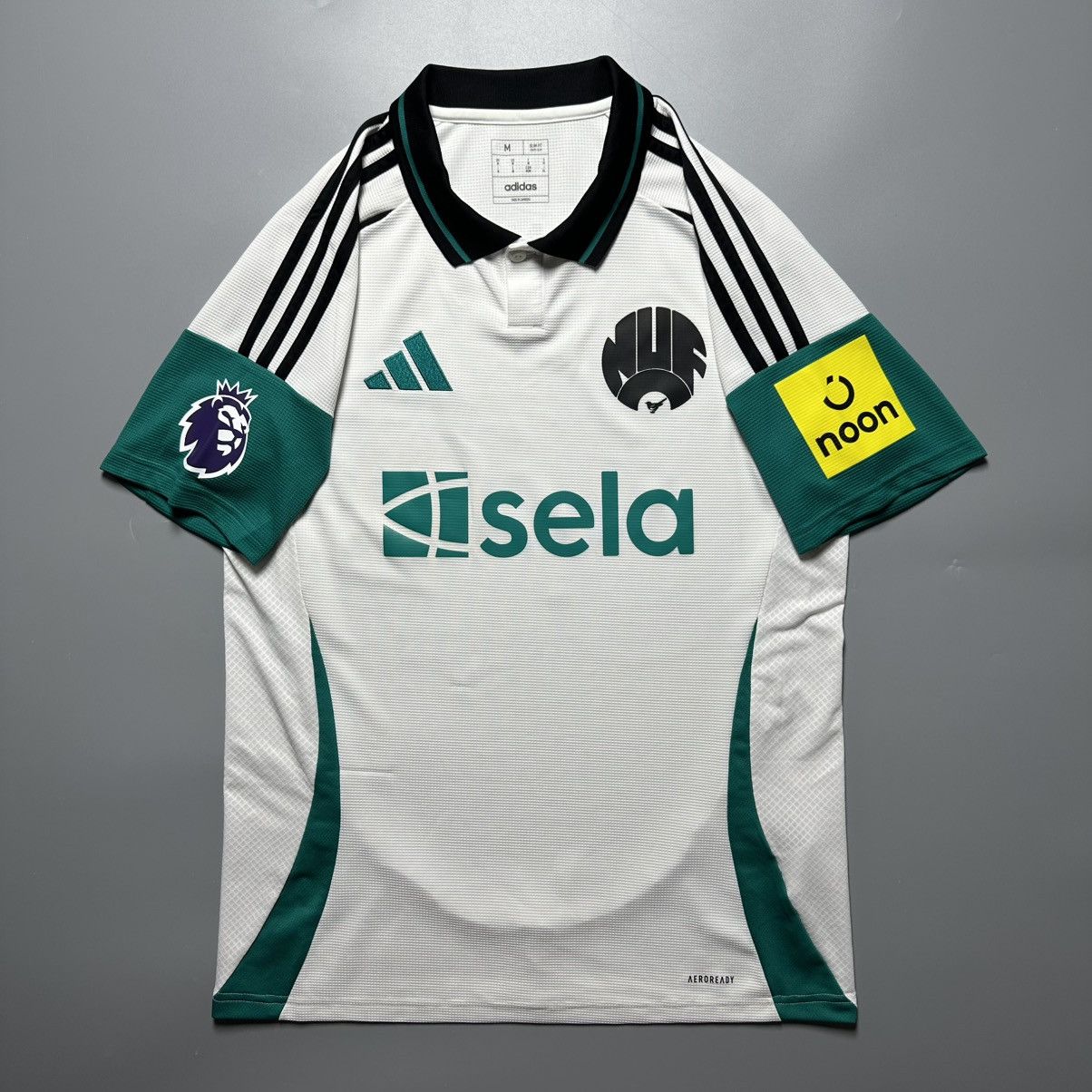 Adidas NEWCASTLE ADIDAS 2024/2025 FOOTBALL THIRD JERSEY #39 BRUNO G Size US M / EU 48-50 / 2 - 2 Thumbnail