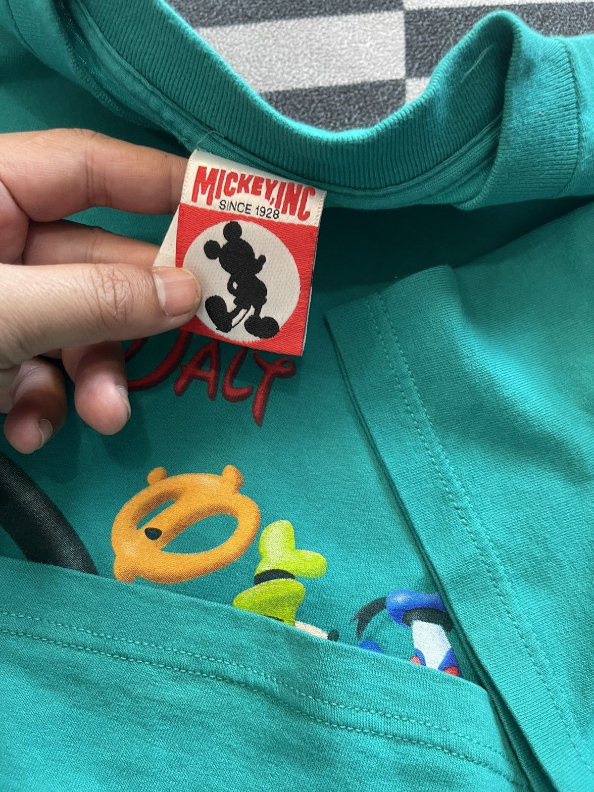 Disney Vintage 90s Walt Disney World "Character Letters" Tee Size US M / EU 48-50 / 2 - 4 Thumbnail