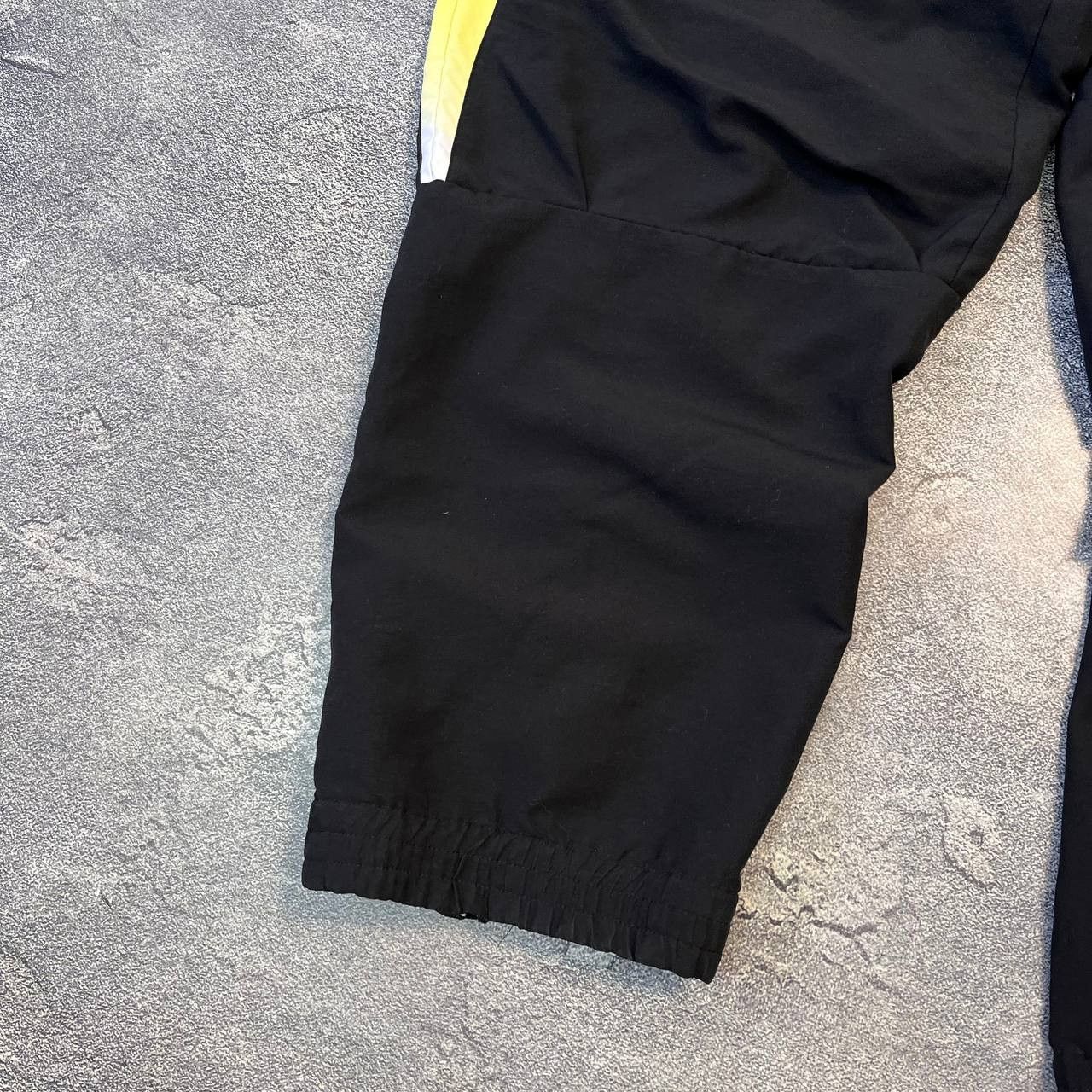 Adidas Vintage 90s Adidas Nylon Windbreaker Track Pants Men's Size US 33 - 5 Thumbnail