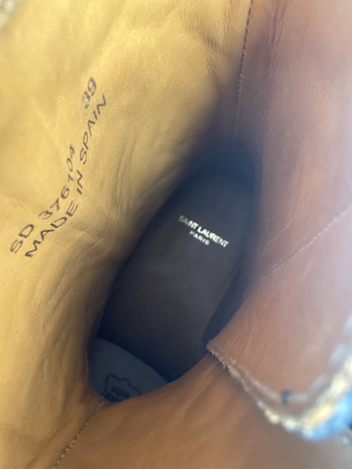 Saint Laurent Paris Saint Laurent Santiag 40, size 39 Size US 6 / EU 39 - 12 Thumbnail