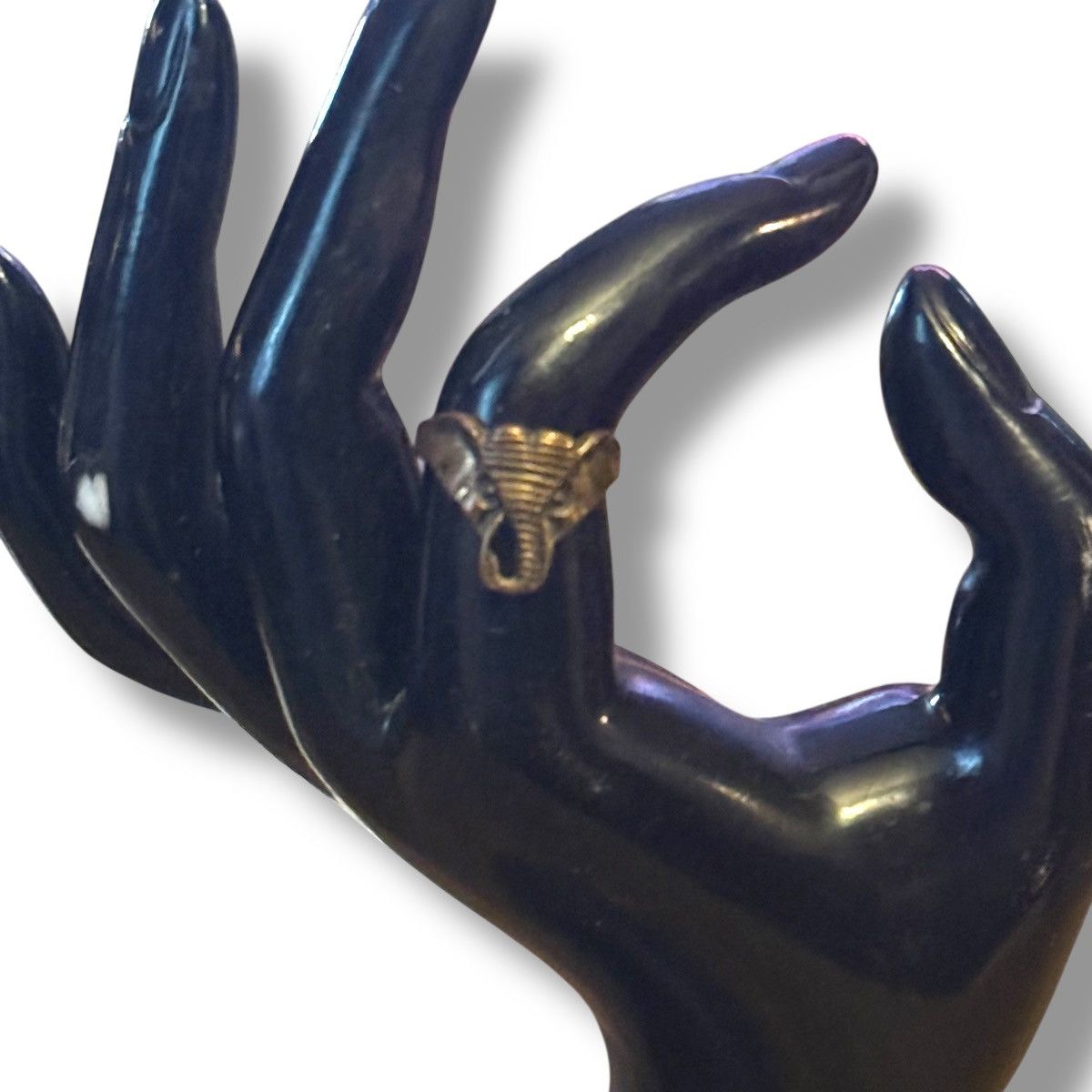 Other Bronze tone elephant head ring Size ONE SIZE - 2 Thumbnail
