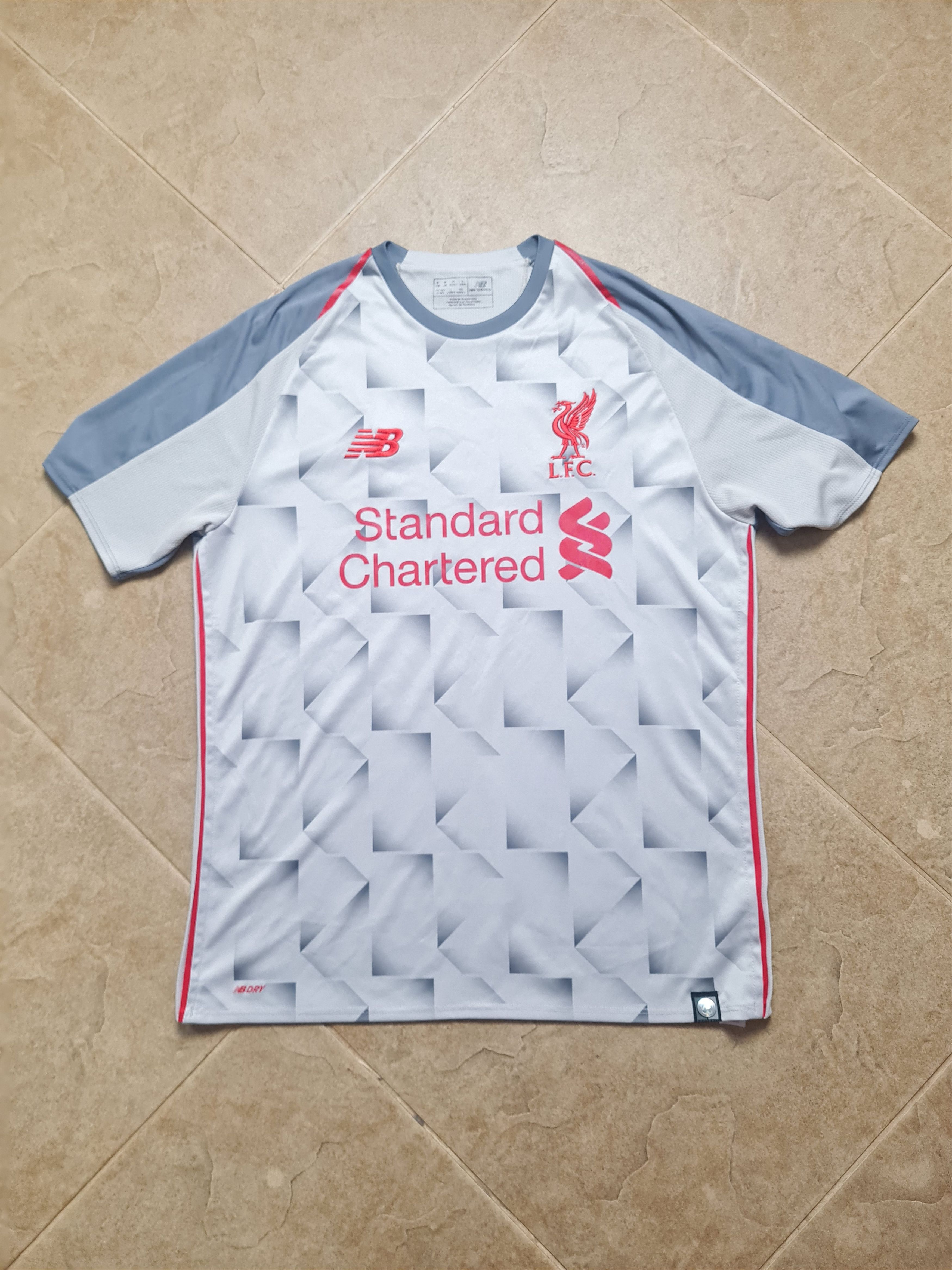 Virgil van Dijk Liverpool 19/20 Maillot Domicile par New Balance