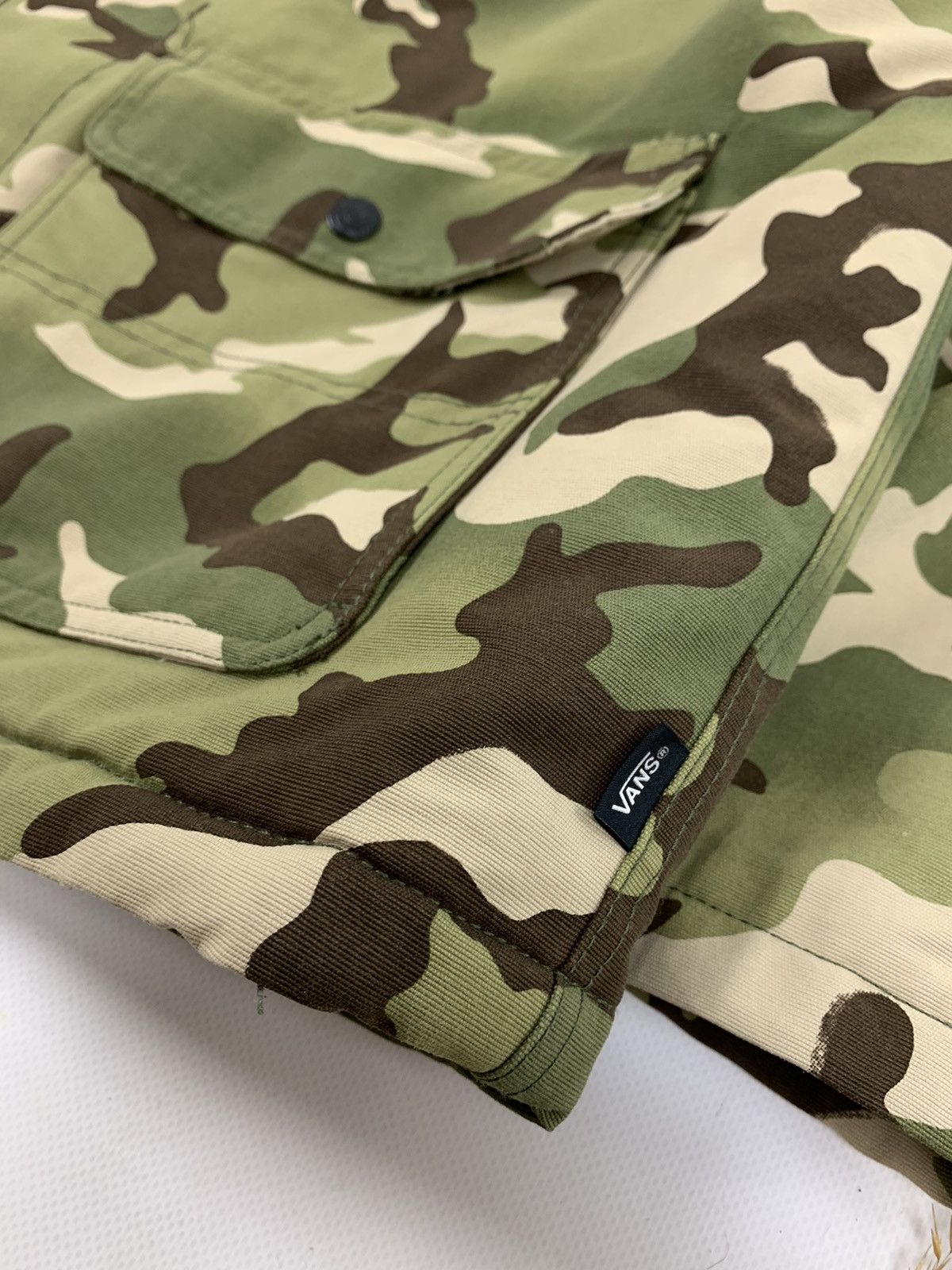 Vans Vans Multicam Camo Insulated Overshirt Jacket Size US M / EU 48-50 / 2 - 4 Thumbnail