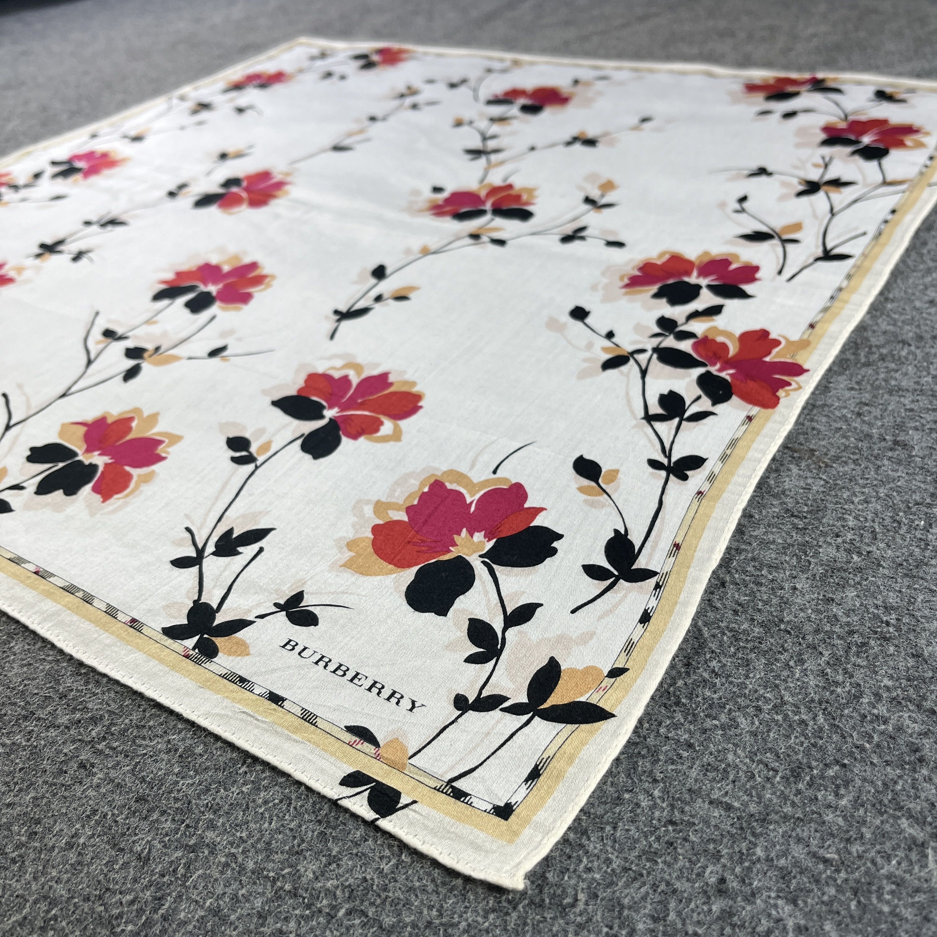 Burberry Burberry Handkerchief / Bandana / Neckerchief B089 Size ONE SIZE - 5 Thumbnail