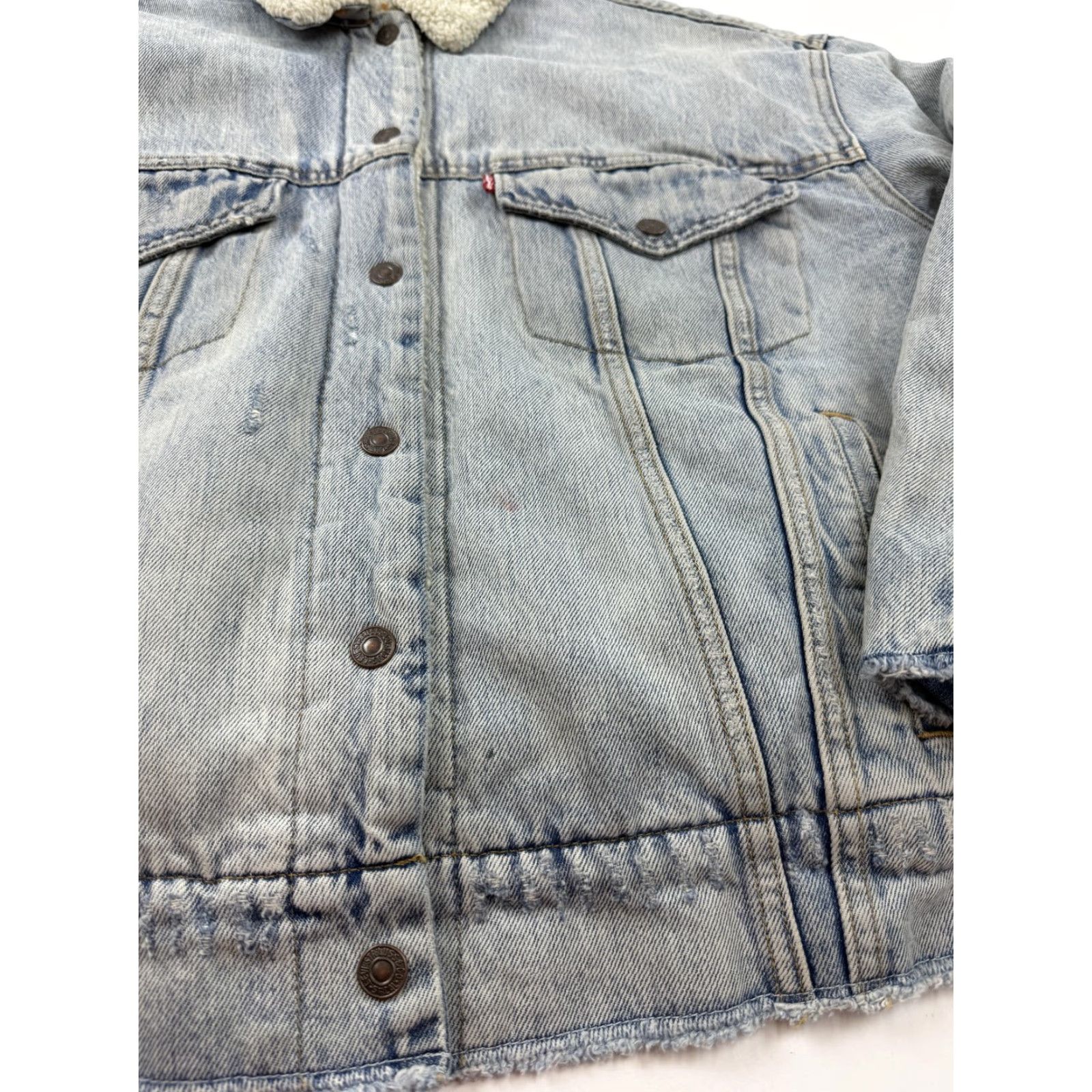 Levi's Levi's Jacket Bomber Denim Trucker Western Womens Medium Blue Sherpa Lined Pockets Collared Insulated Short Winter Size M / US 6-8 / IT 42-44 - 3 Thumbnail