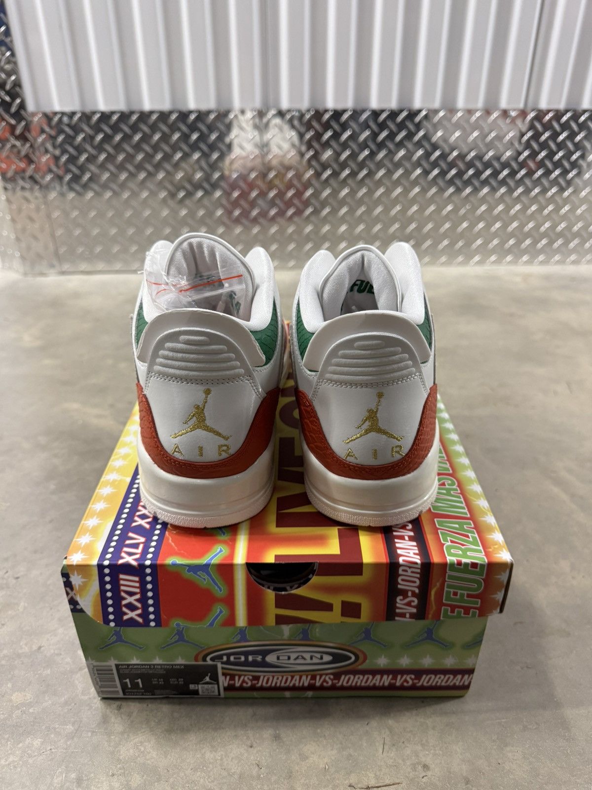 Jordan 3 Retro El Vuelo Size 11
