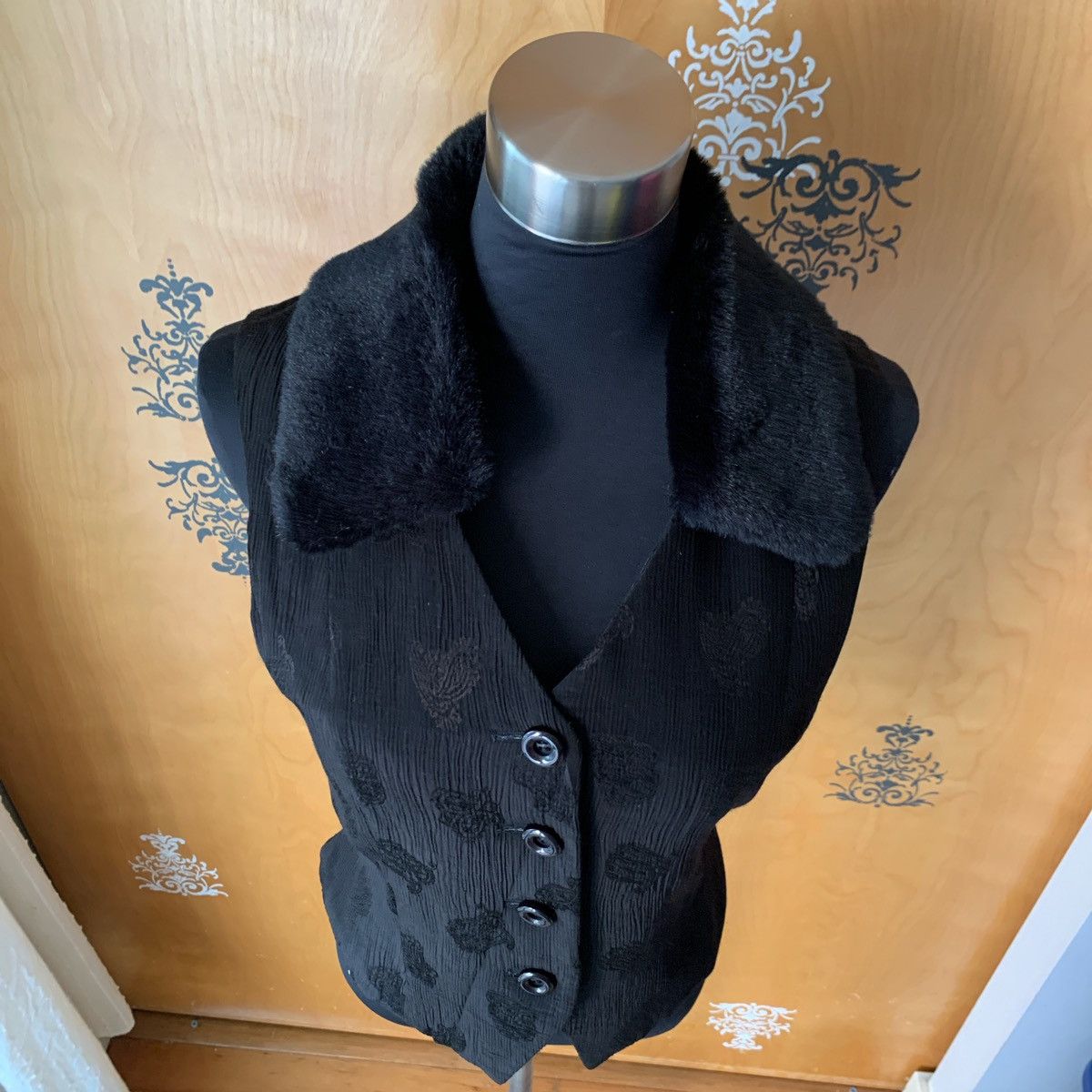 Vintage Vintage 90s Silk Fur Lined Button-Up Vest Size M / US 6-8 / IT 42-44 - 3 Thumbnail