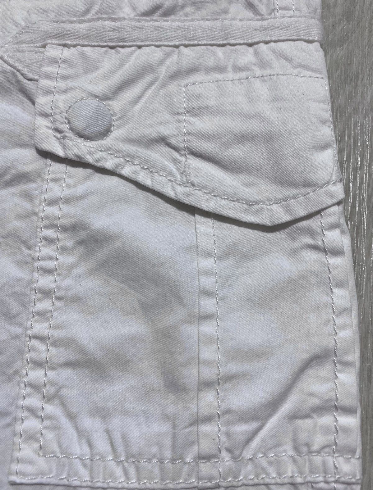 Napapijri Women’s Napapijri White Multipocket Cargo Shorts Logo Size 28" / US 6 / IT 42 - 12 Thumbnail