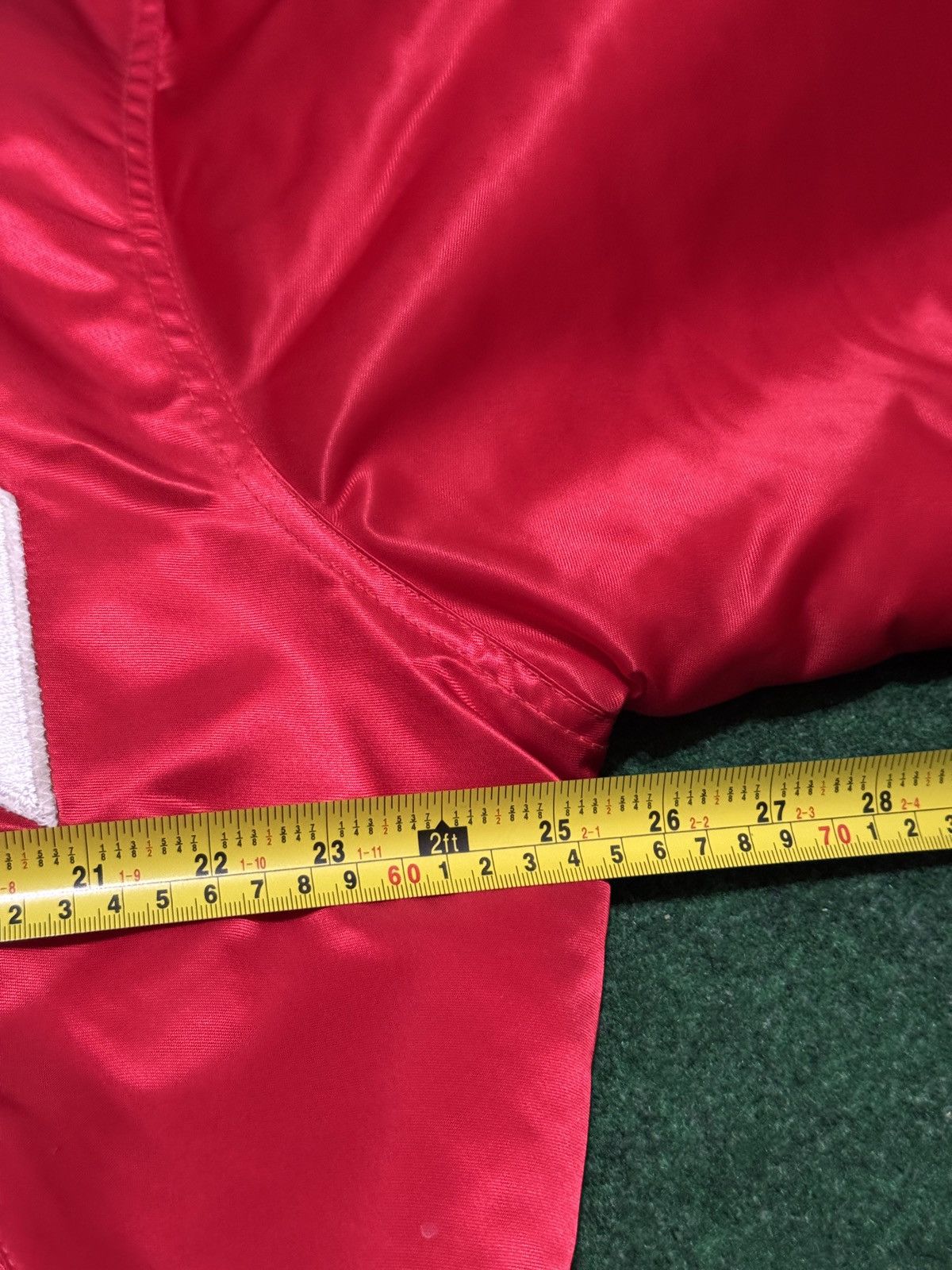 Starter Vintage Cincinnati Reds Starter 80s 90s Satin MLB Jacket Lrg Size US L / EU 52-54 / 3 - 5 Thumbnail