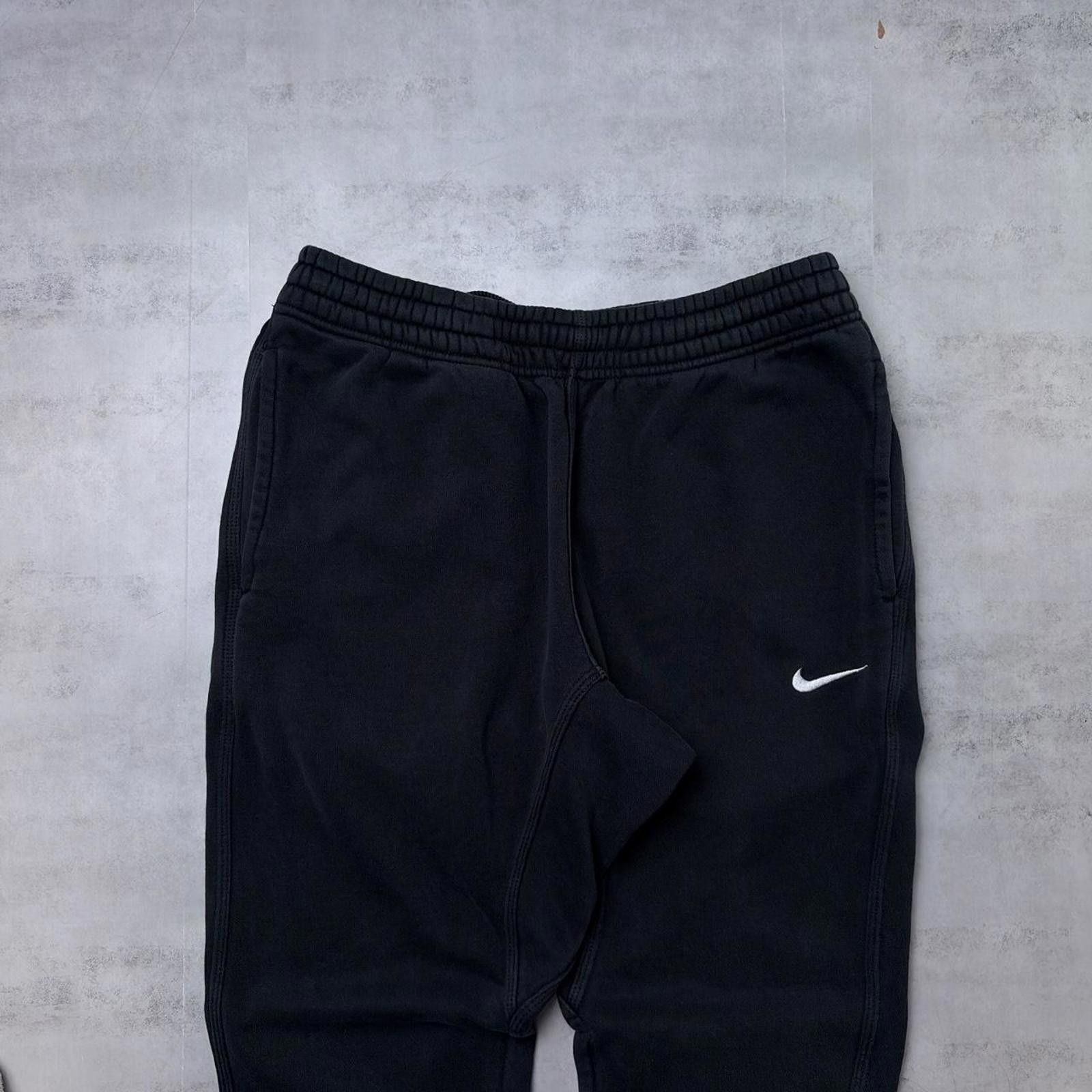 Nike Y2K Black Nike Swoosh Grunge Skater Cuffed Sweatpants Size US 30 / EU 46 - 2 Thumbnail