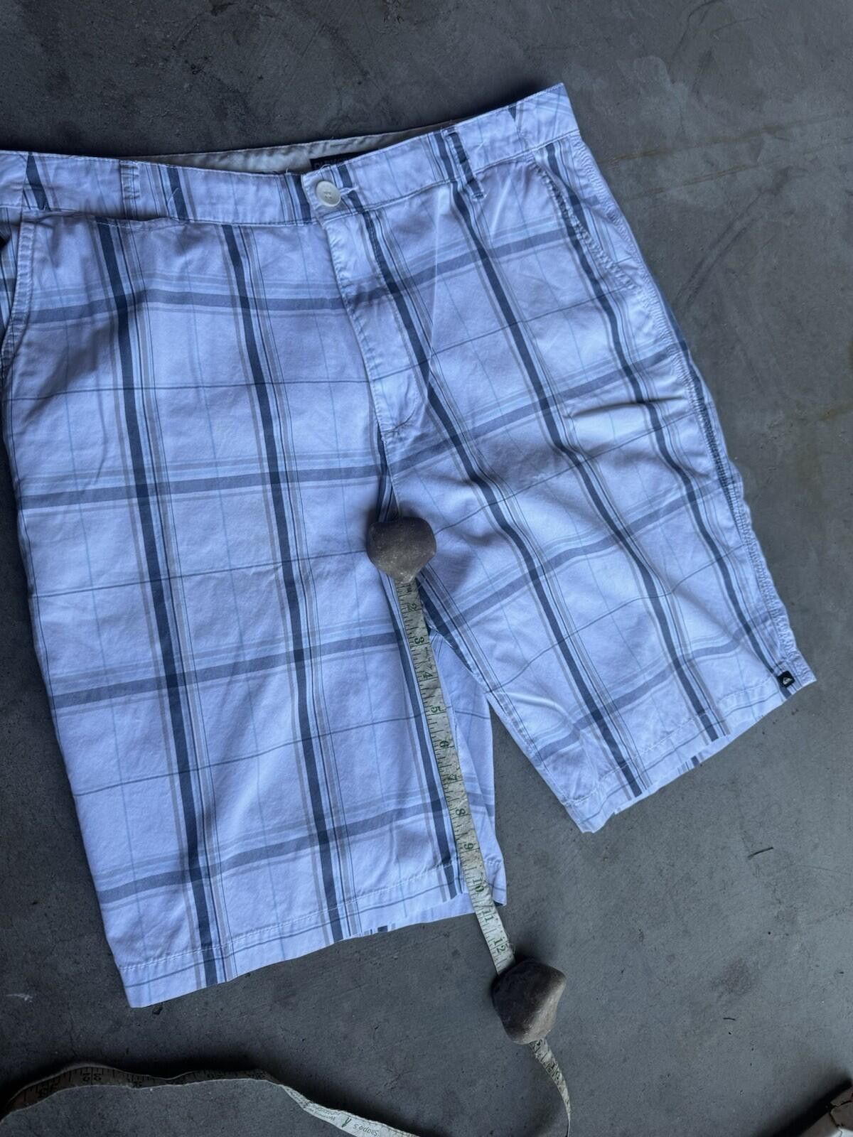 Quiksilver Vintage Y2K Quiksilver Plaid Shorts Mens 34 Surf Baggy Size US 34 / EU 50 - 2 Thumbnail