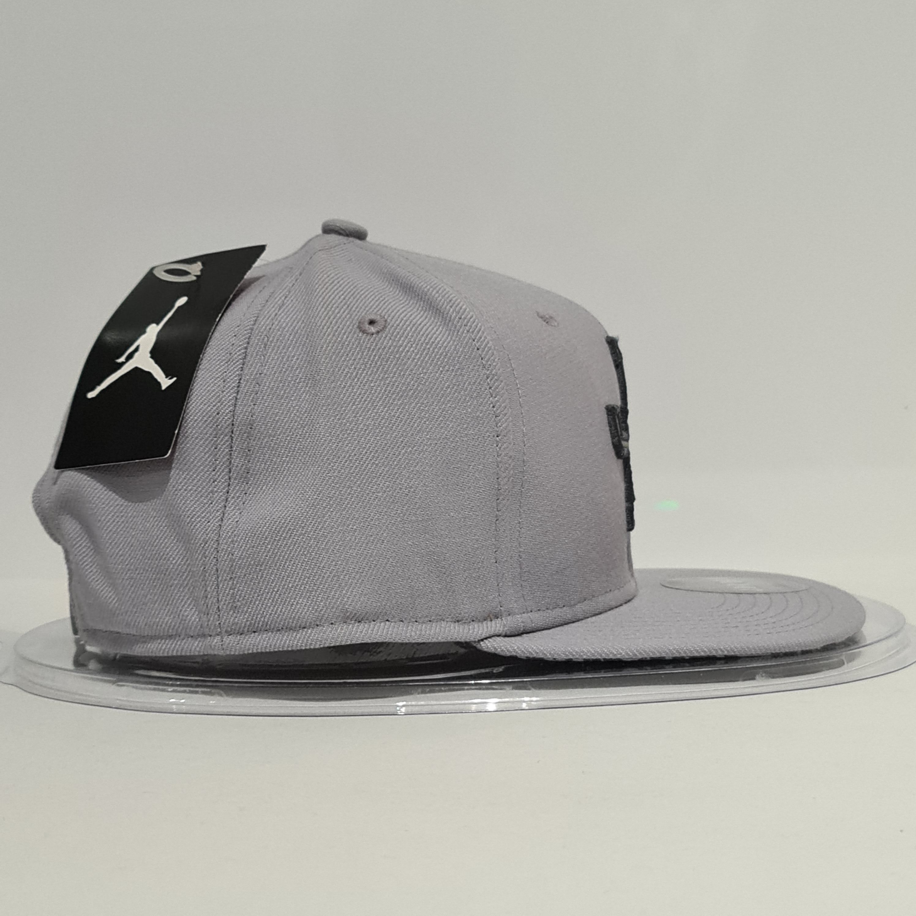 Jordan Brand Jordan Cap Snapback 'JRDN Interlock' Smoke Grey Size ONE SIZE - 4 Thumbnail