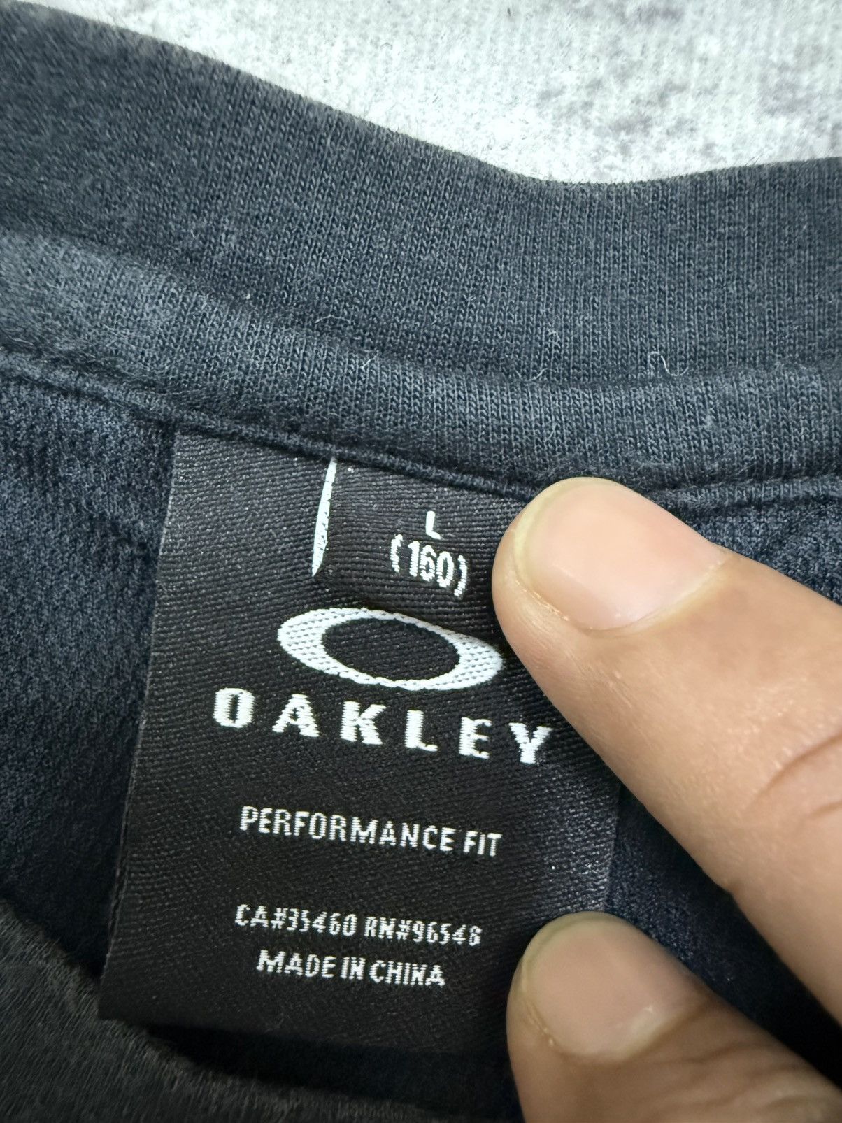 Oakley Oakley Center Logo Tshirt Youth Size XS / US 0-2 / IT 36-38 - 3 Thumbnail
