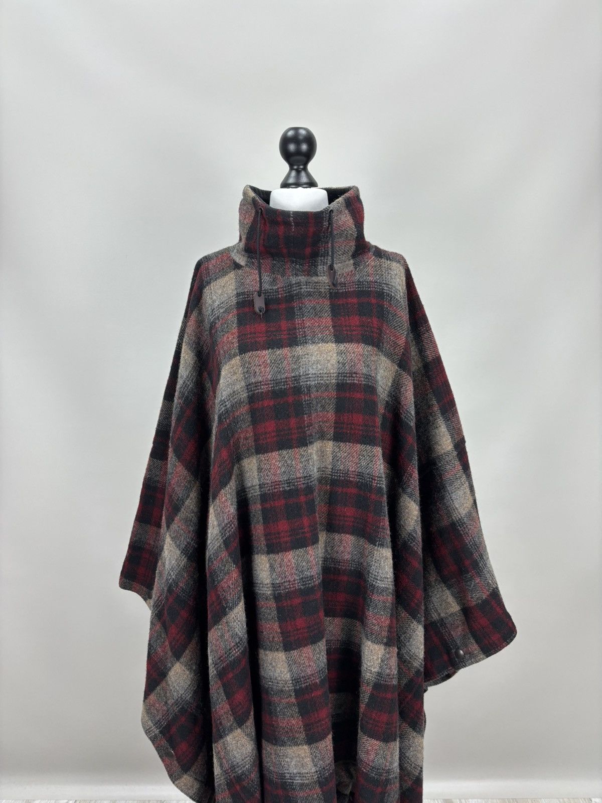 Polo Ralph Lauren Mens vintage Polo Ralph Lauren Indian Poncho Made in U.S.A Size US M / EU 48-50 / 2 - 2 Thumbnail
