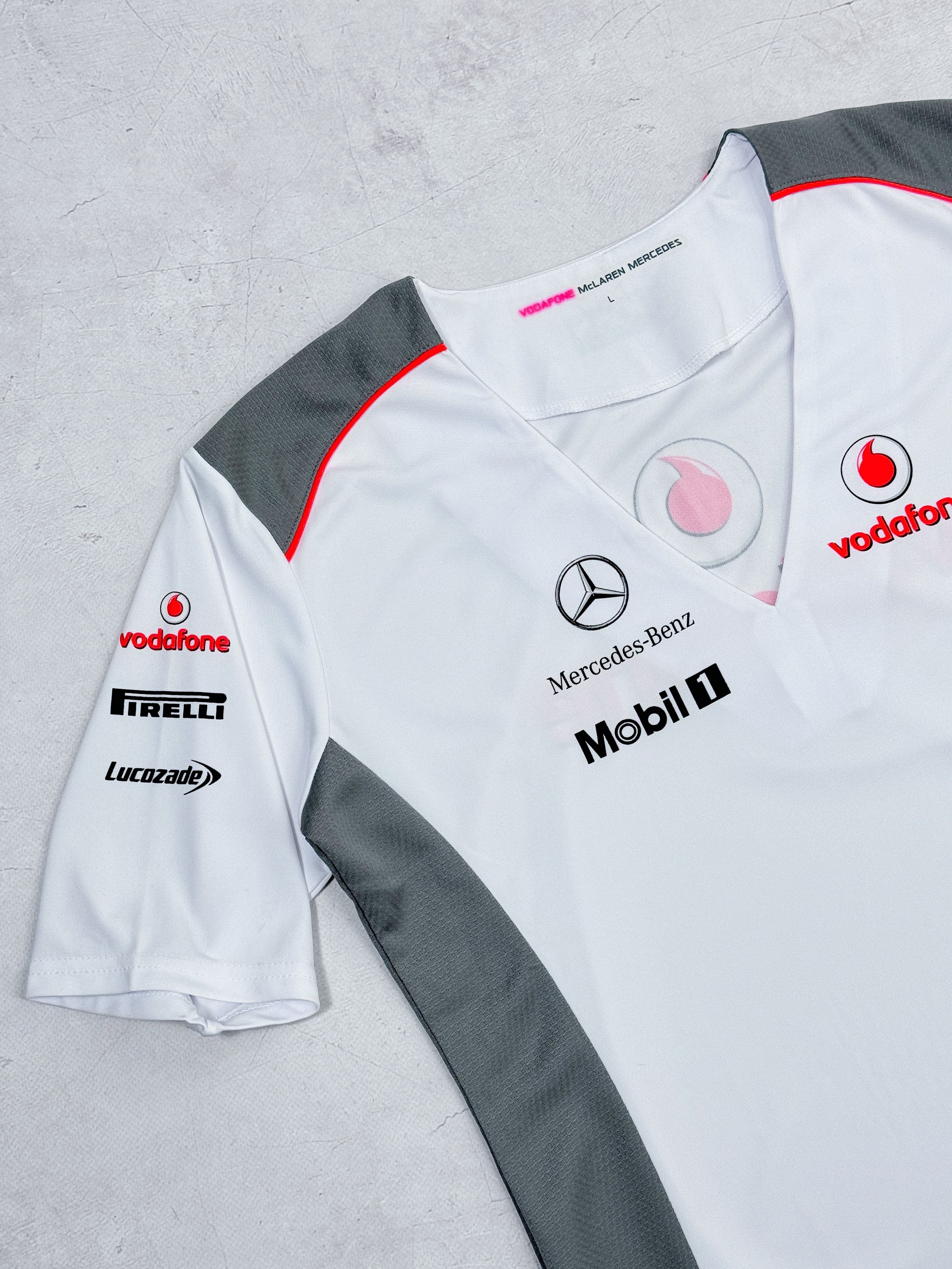 Formula 1 × Mercedes-Benz McLaren Mercedes F1 Team T-Shirt Vodafone Pirelli Boss Size L / US 10 / IT 46 - 9 Thumbnail