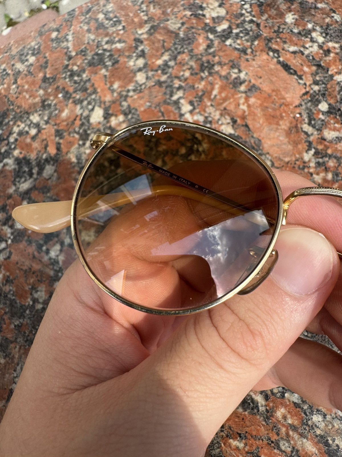 RayBan Ray Ben Sunglasses Metal Gold Frame Brown Gradient Size ONE SIZE - 8 Thumbnail