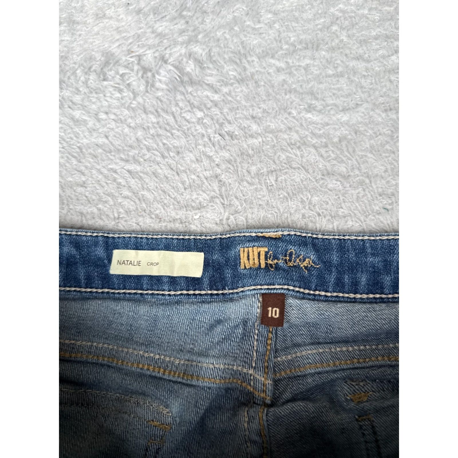 Vintage KUT from the Kloth Jeans Womens 10 Blue Denim Natalie Crop Distressed Mid 31x18 Zip Cropped Regular 5-Pocket Style Modern Classic Size 32" / US 10 / IT 46 - 6 Thumbnail