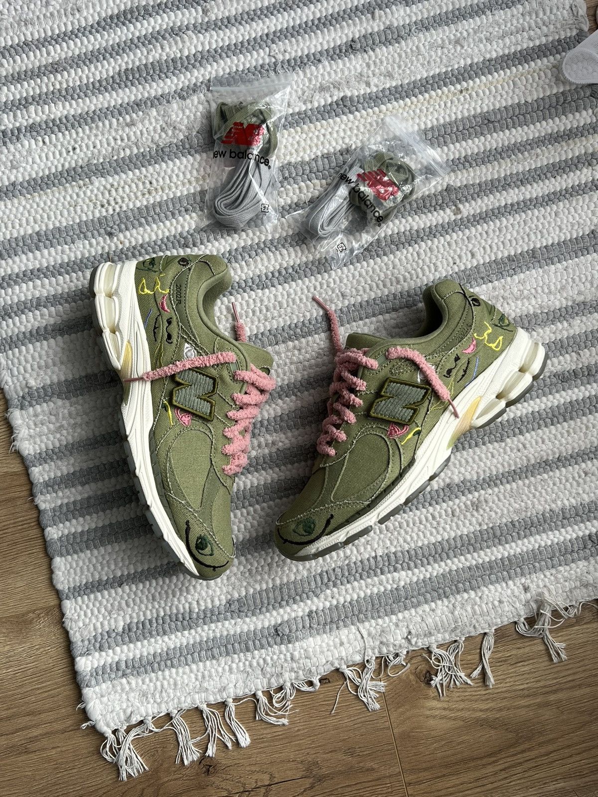 New Balance New Balance 2002r x Bryant Giles 