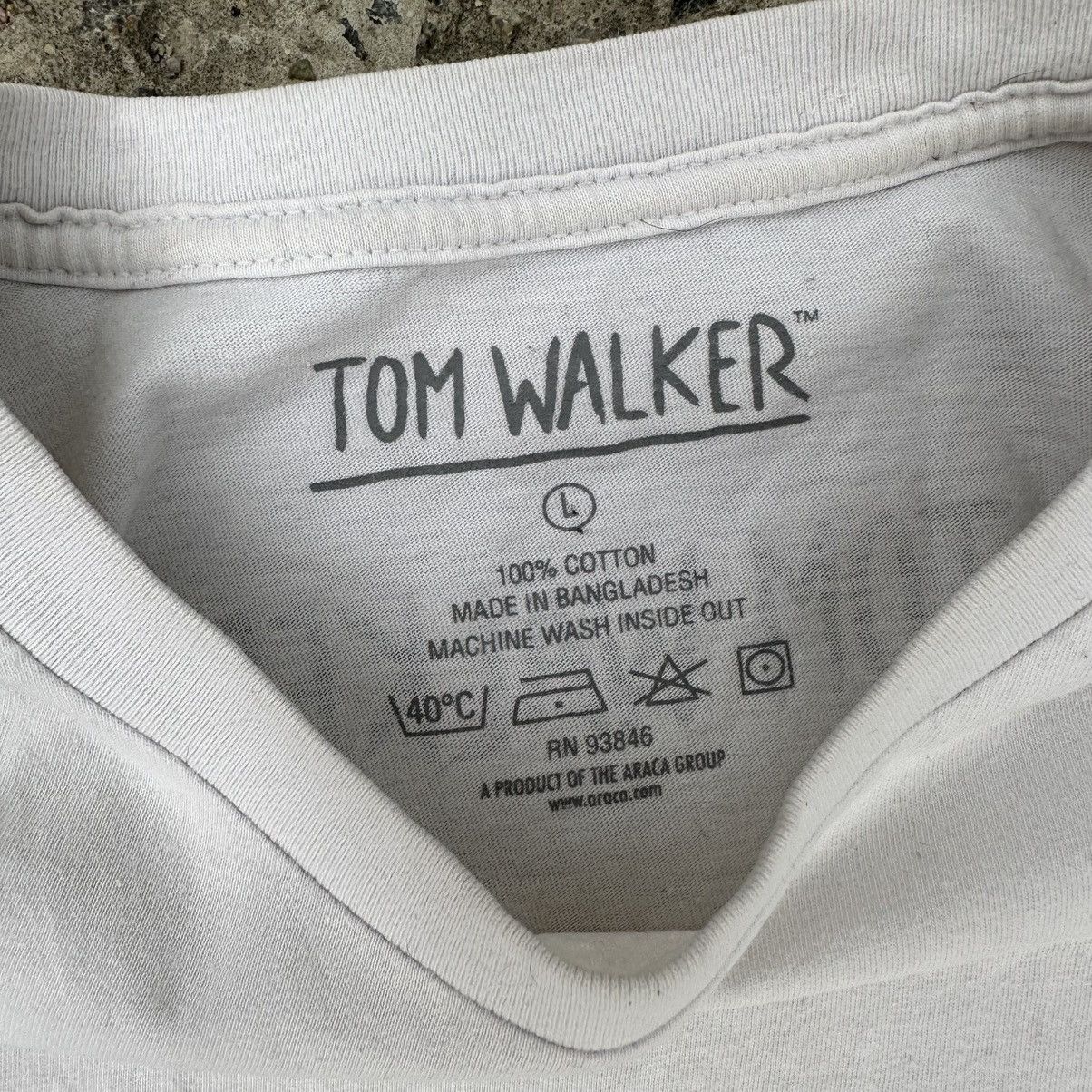 Hypebeast Vintage Tom Walker T-shirts Big Logo Europe Tour 2019 Size US L / EU 52-54 / 3 - 7 Thumbnail