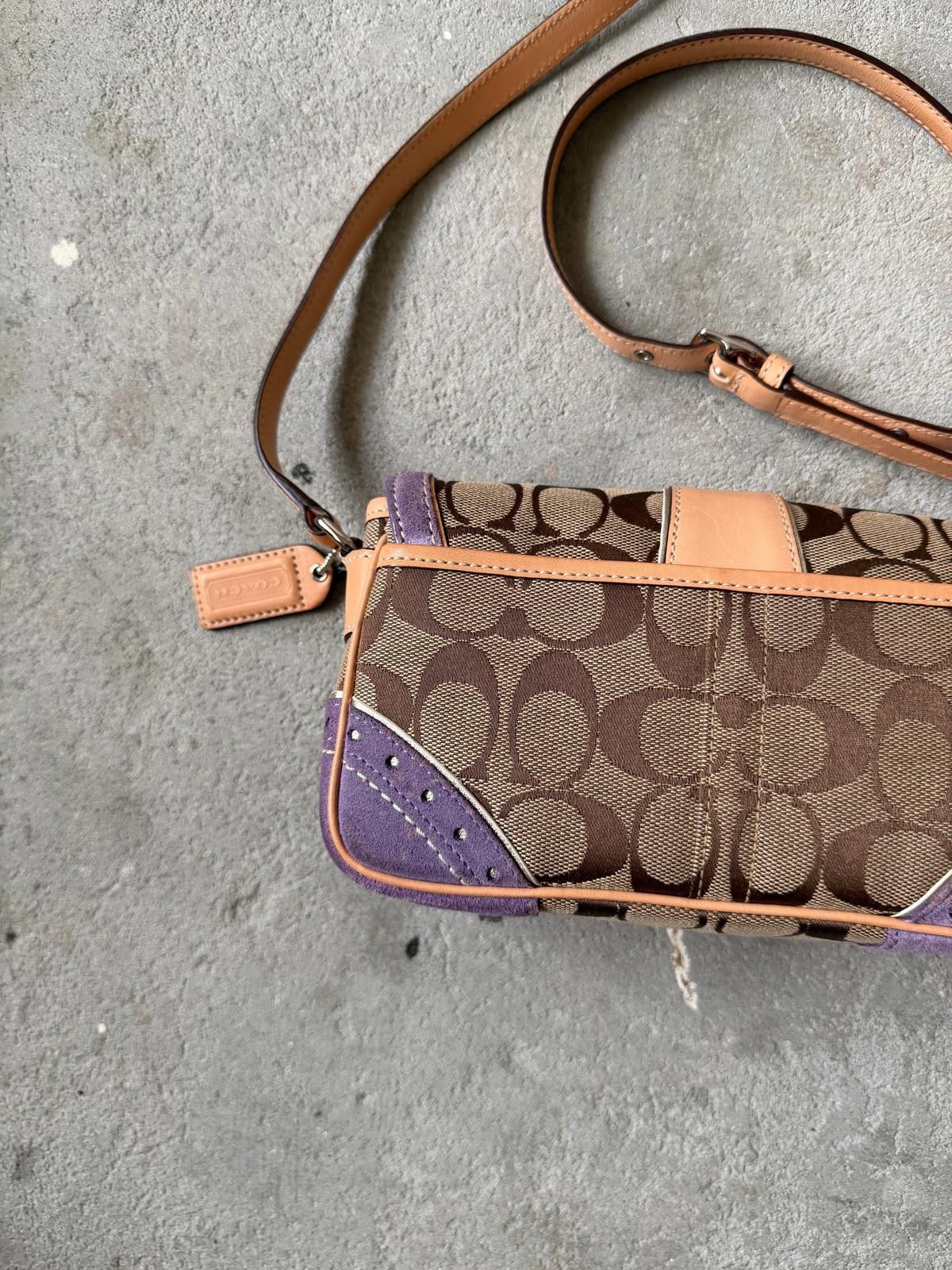 Coach Coach Signature Buckle Soho Crossbody Bag Beige/Purple Size ONE SIZE - 7 Thumbnail