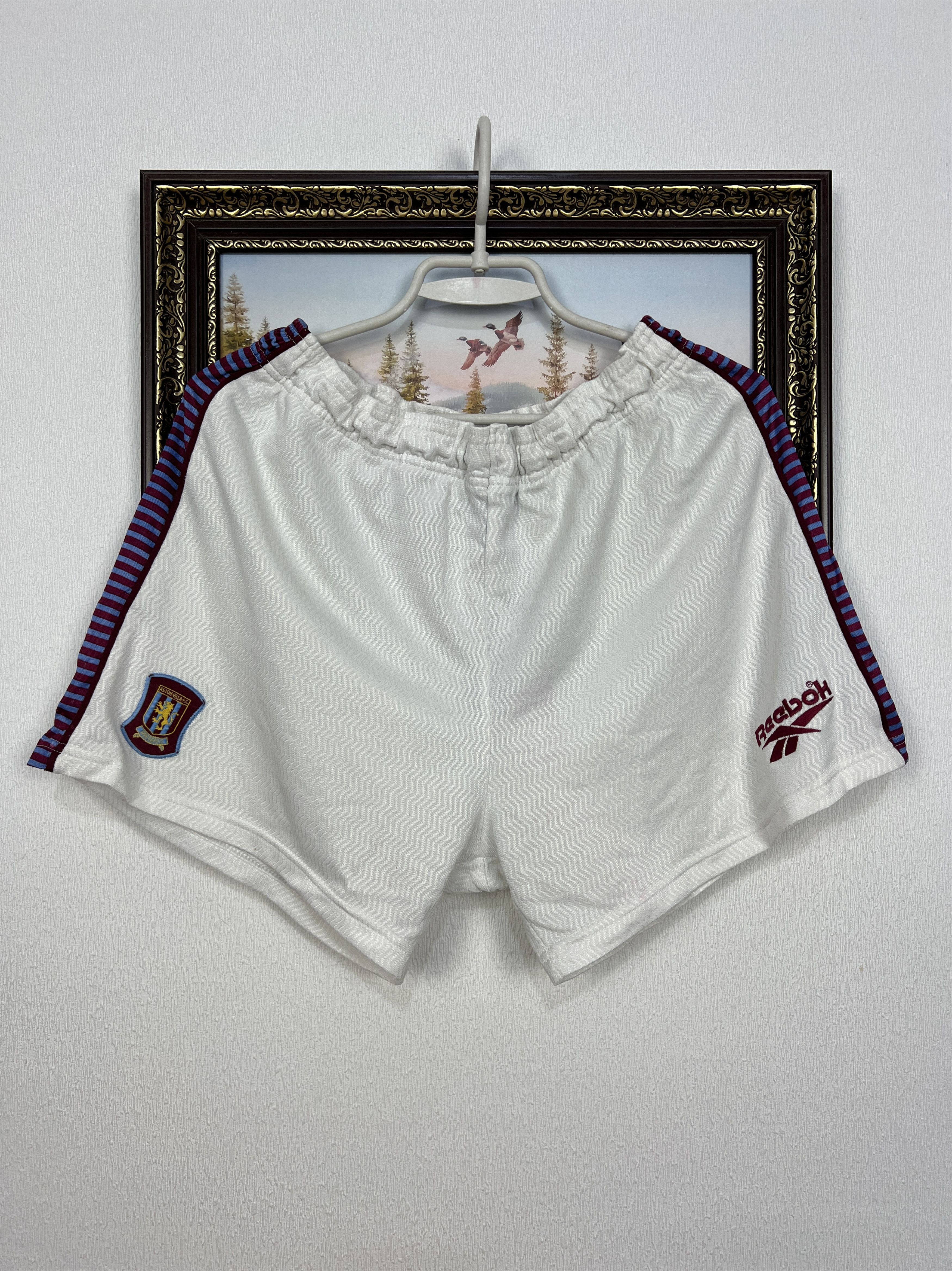 Reebok Vintage 90's Reebok Aston Villa Football Shorts Athletic M Size US 32 / EU 48 - 1 Thumbnail