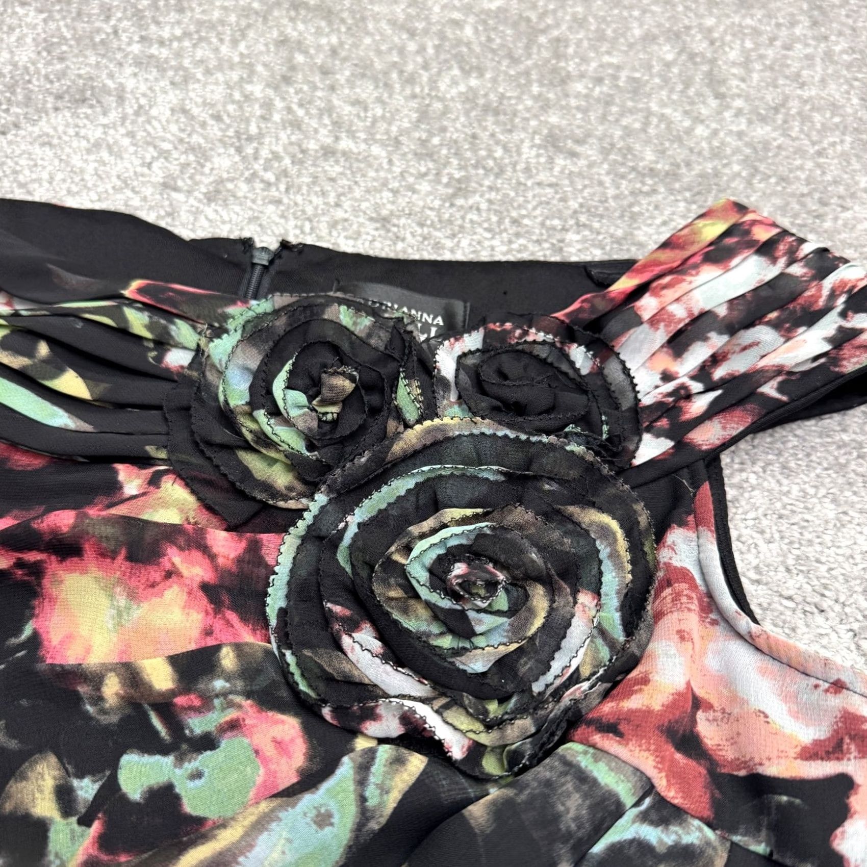 Adrianna Papell Adrianna Papell Black Floral Midi Dress Womens 6 Ruched 3D Flower Pleated Party Size M / US 6-8 / IT 42-44 - 5 Thumbnail