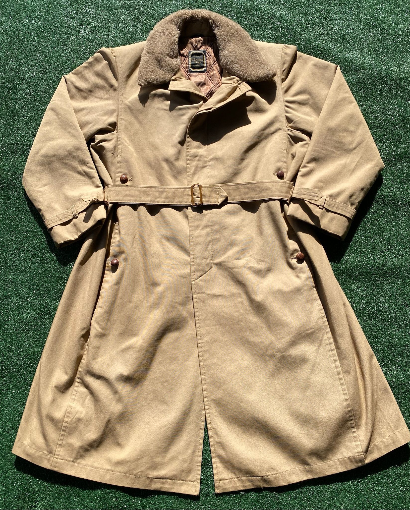 Christian Dior Monsieur 80s Christian Dior Faux Fur Collar Lined Trench Coat Large Size US L / EU 52-54 / 3 - 1 Thumbnail