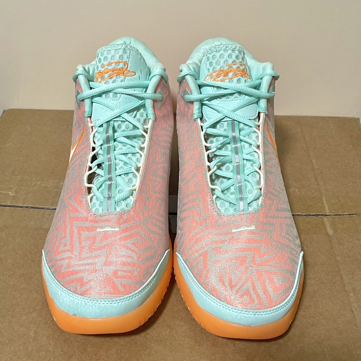 Nike Nike Zoom LeBron NXXT Genisus Citrus Mint Men's Size 14 Size US 14 / EU 47 - 2 Thumbnail