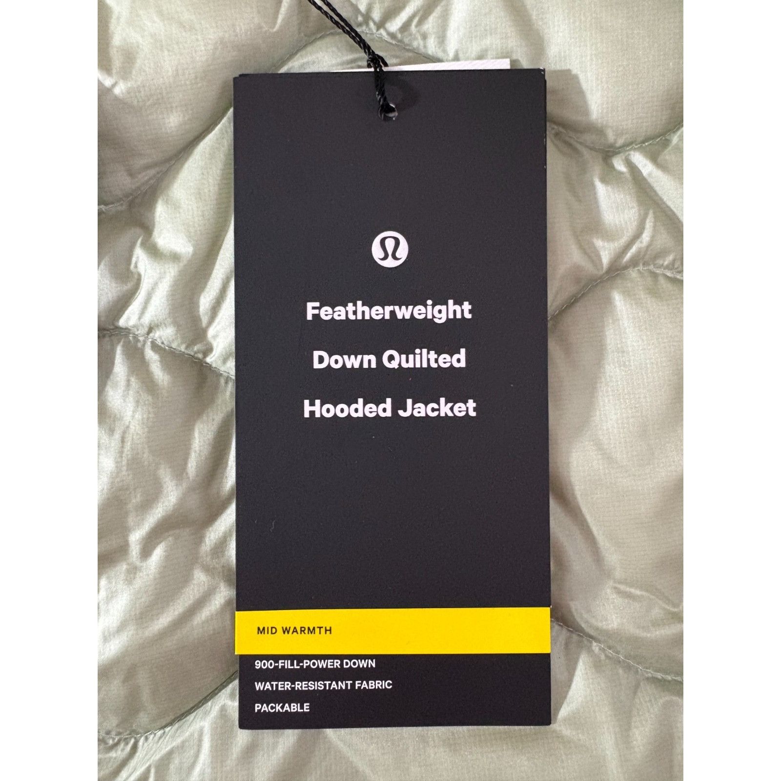 Lululemon Lululemon Featherweight 900 Down Quilted Hooded Jacket Sz L Size US L / EU 52-54 / 3 - 3 Thumbnail